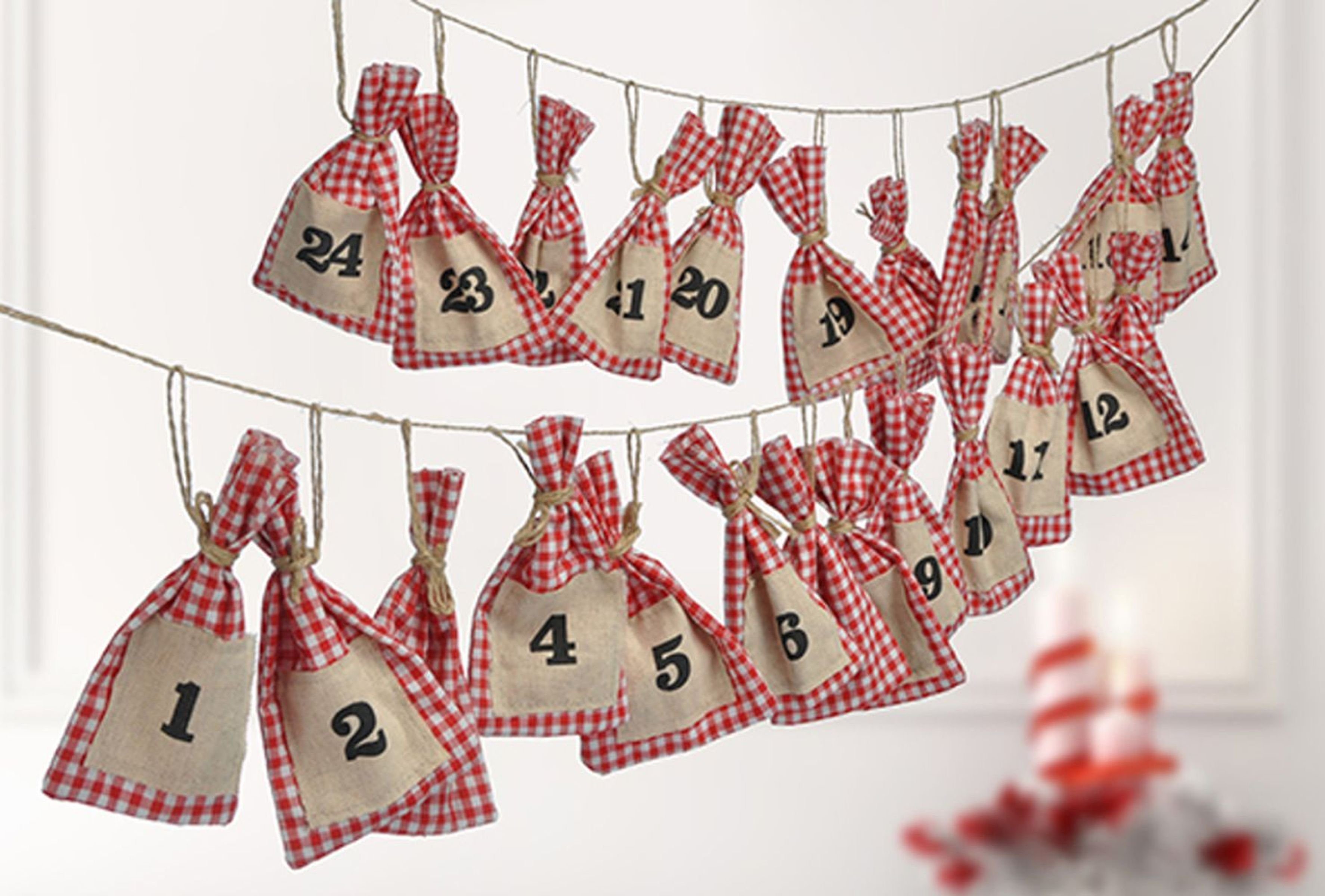 Gravidus befüllbarer Adventskalender Adventskalender karierten rot/weiß Weihnachten Advent Kalender