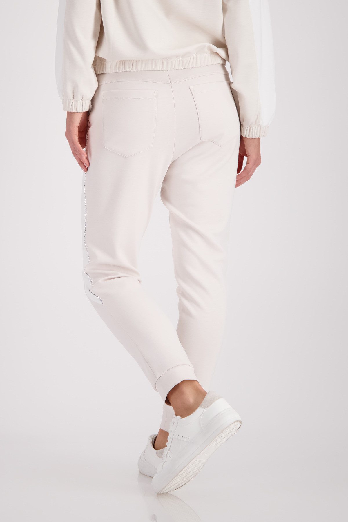 Monari Sweathose Hose Sweat 72cm Regular fit mit Strasssteinen