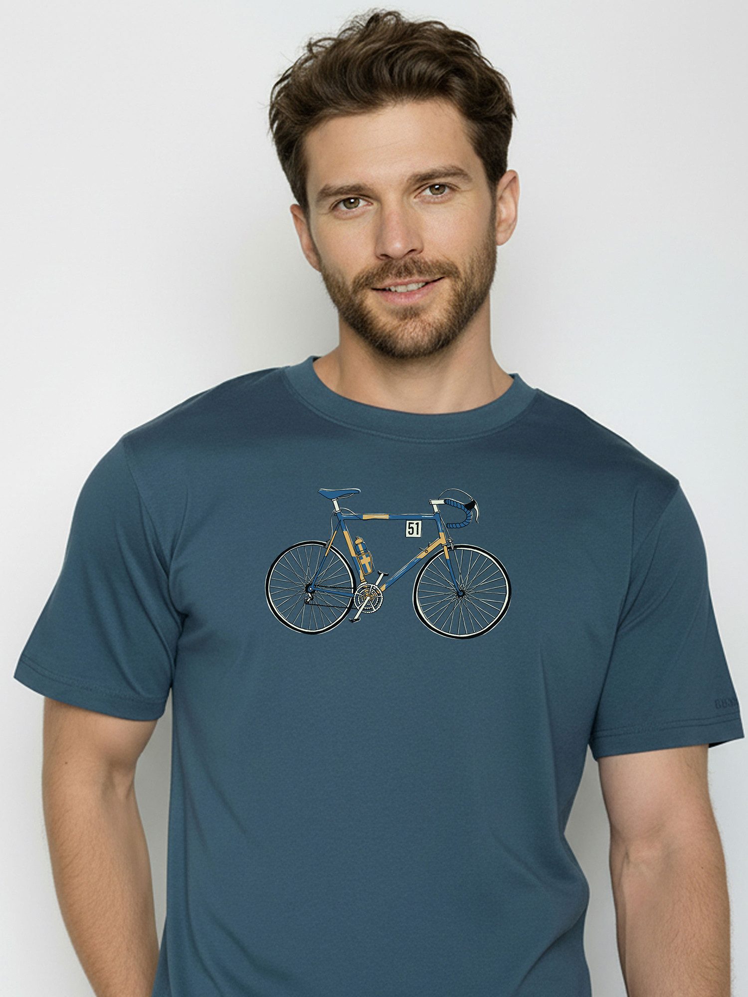 GreenBomb T-Shirt Fusion Knut 2 (1-tlg., 1) Fusion Fit, weiter und länger geschnitten, Bio-Baumwolle