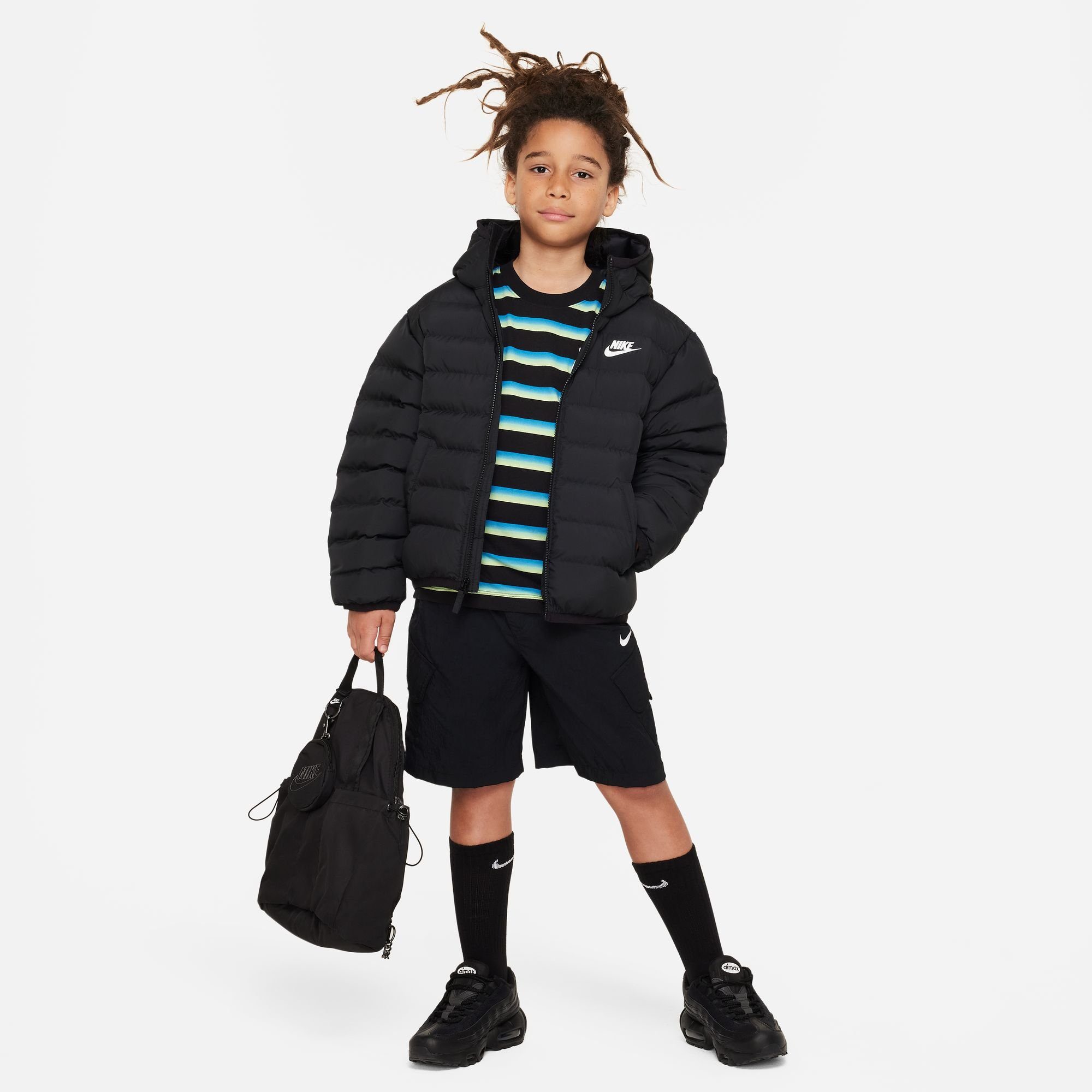 Nike Sportswear Outdoorjacke K NSW LOW SYNFL HD JKT - für Kinder BLACK/BLACK/WHITE