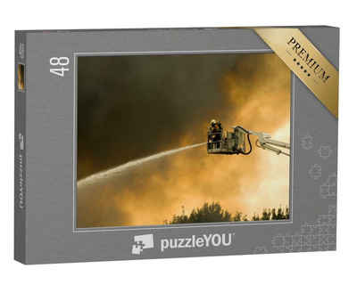 puzzleYOU Puzzle Feuer im Wald: Feuerwehrleute im Einsatz, 48 Puzzleteile, puzzleYOU-Kollektionen Feuerwehr