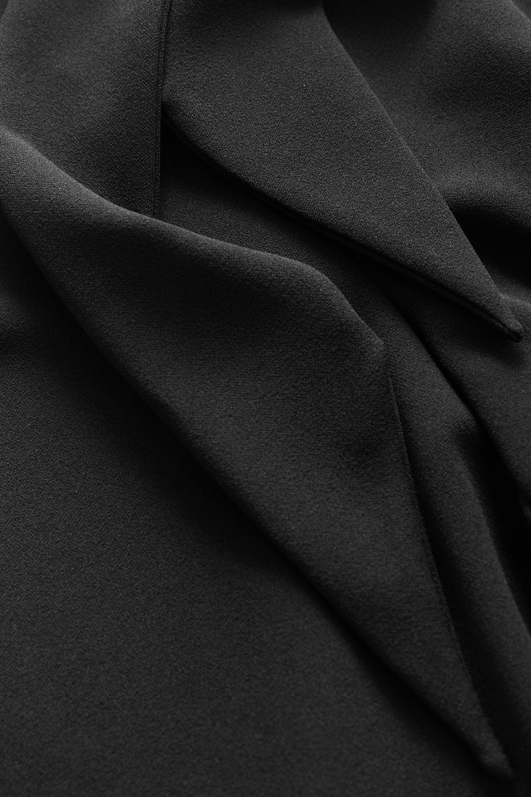 Next Jumpsuit Festlicher Jersey-Overall mit Wasserfallkragen günstig online kaufen