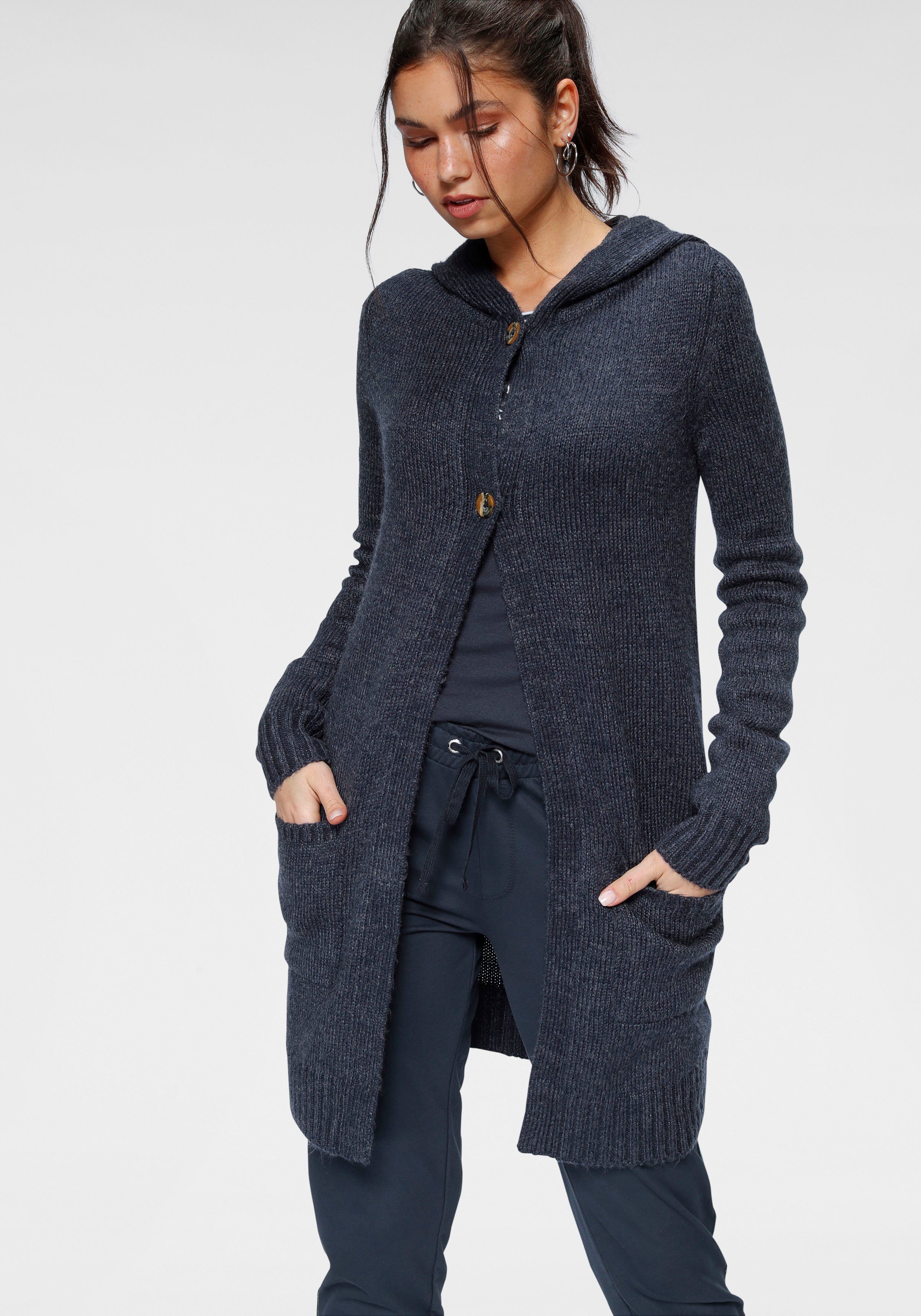 KangaROOS Kapuzenstrickjacke mit aufgesetzten Taschen und breiten Rippbündc günstig online kaufen