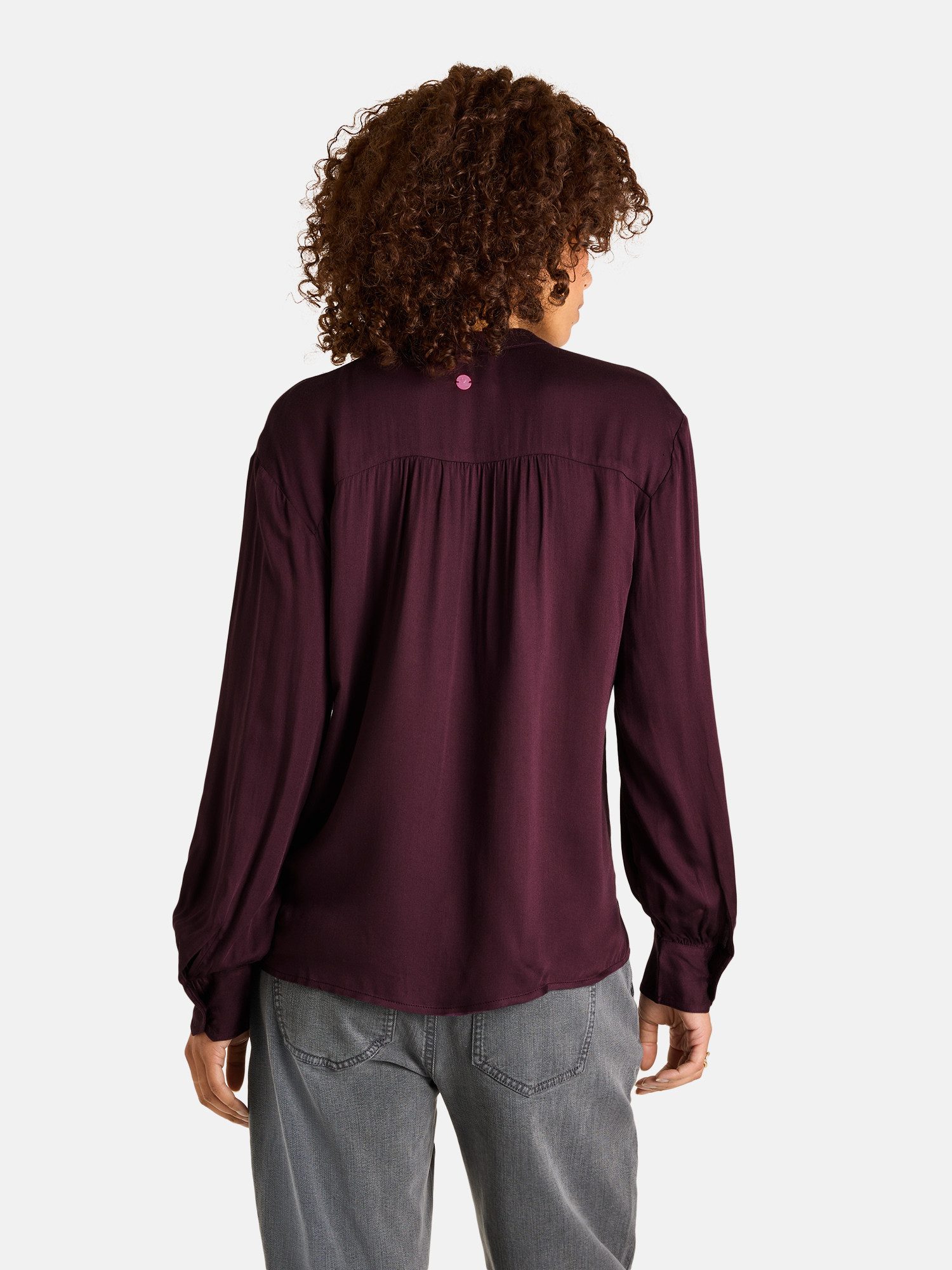 Lieblingsstück Klassische Bluse AiliL aus 100% Viskose – Bild 4 von 5