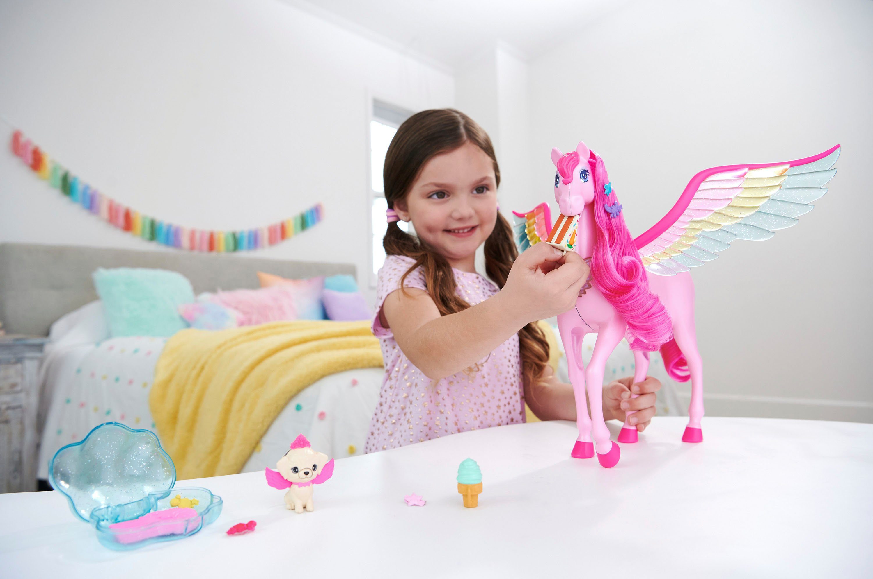 Barbie Anziehpuppe Ein verborgener Zauber, mit Rosafarbener Pegasus Hündchen