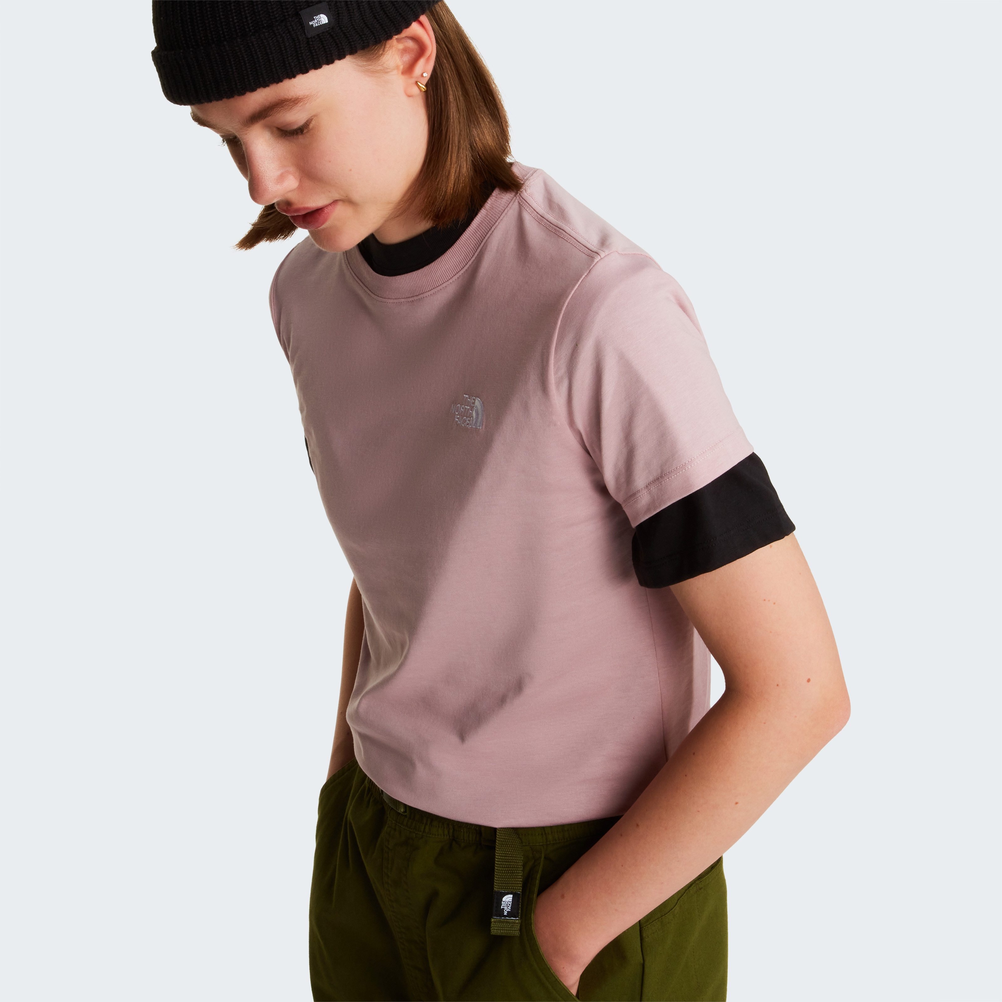 The North Face T-Shirt W EVOLUTION SIMPLE DOME SLM SHORT SLEEVE schmaler Schnitt, Kurzarm, für Wandern und Outdoor-Aktivitäten