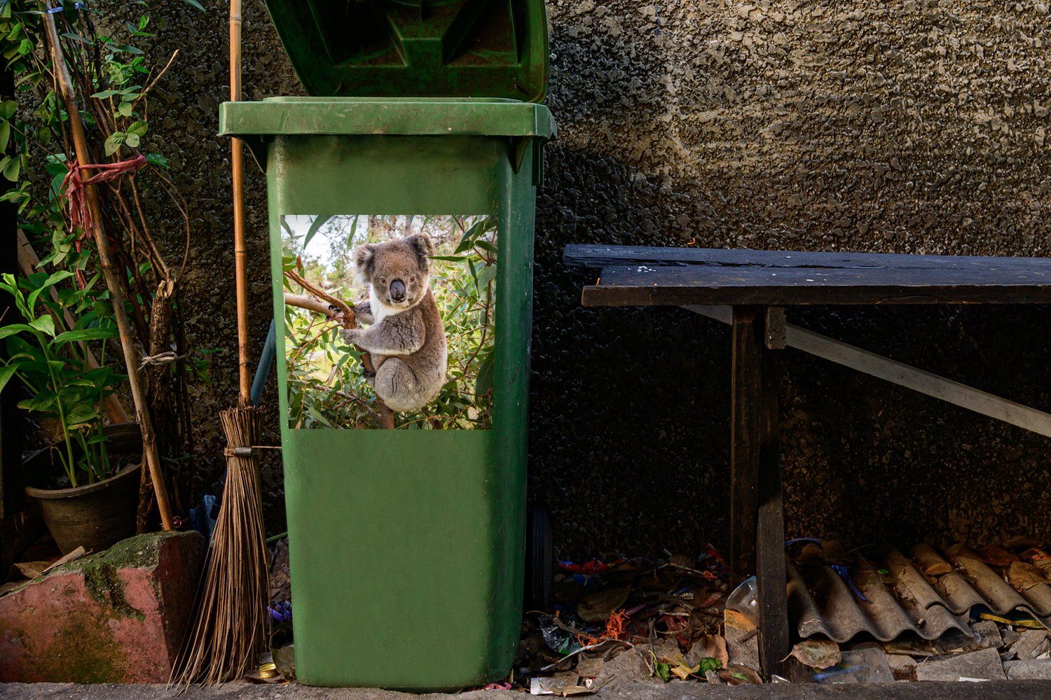 MuchoWow Wandsticker Koala Jungen (1 Mädchen - Abfalbehälter St), Kinder - Sticker, Blätter - - Container, Mülltonne, Mülleimer-aufkleber