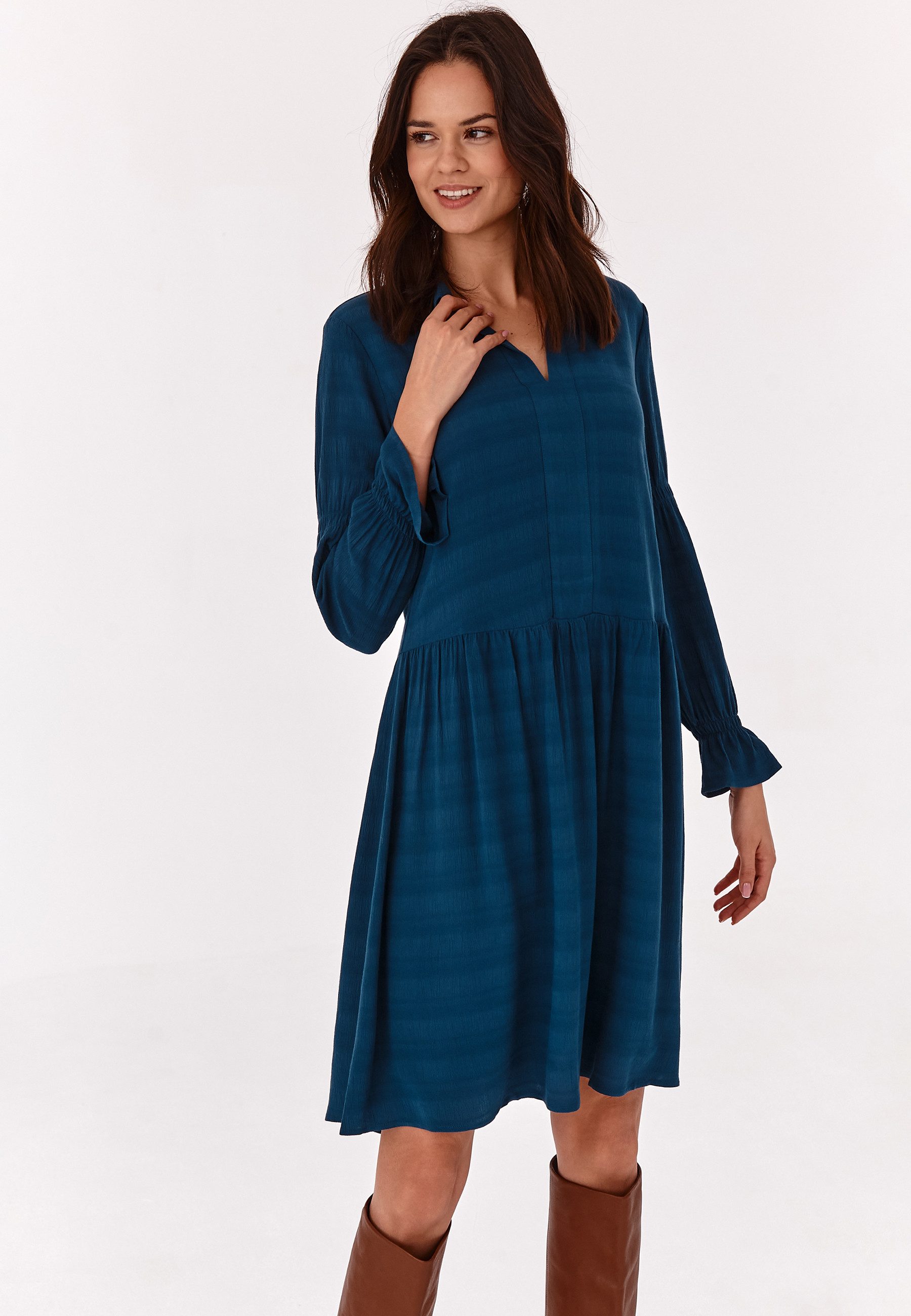 TATUUM Midikleid Rayon Kleid Dramia
