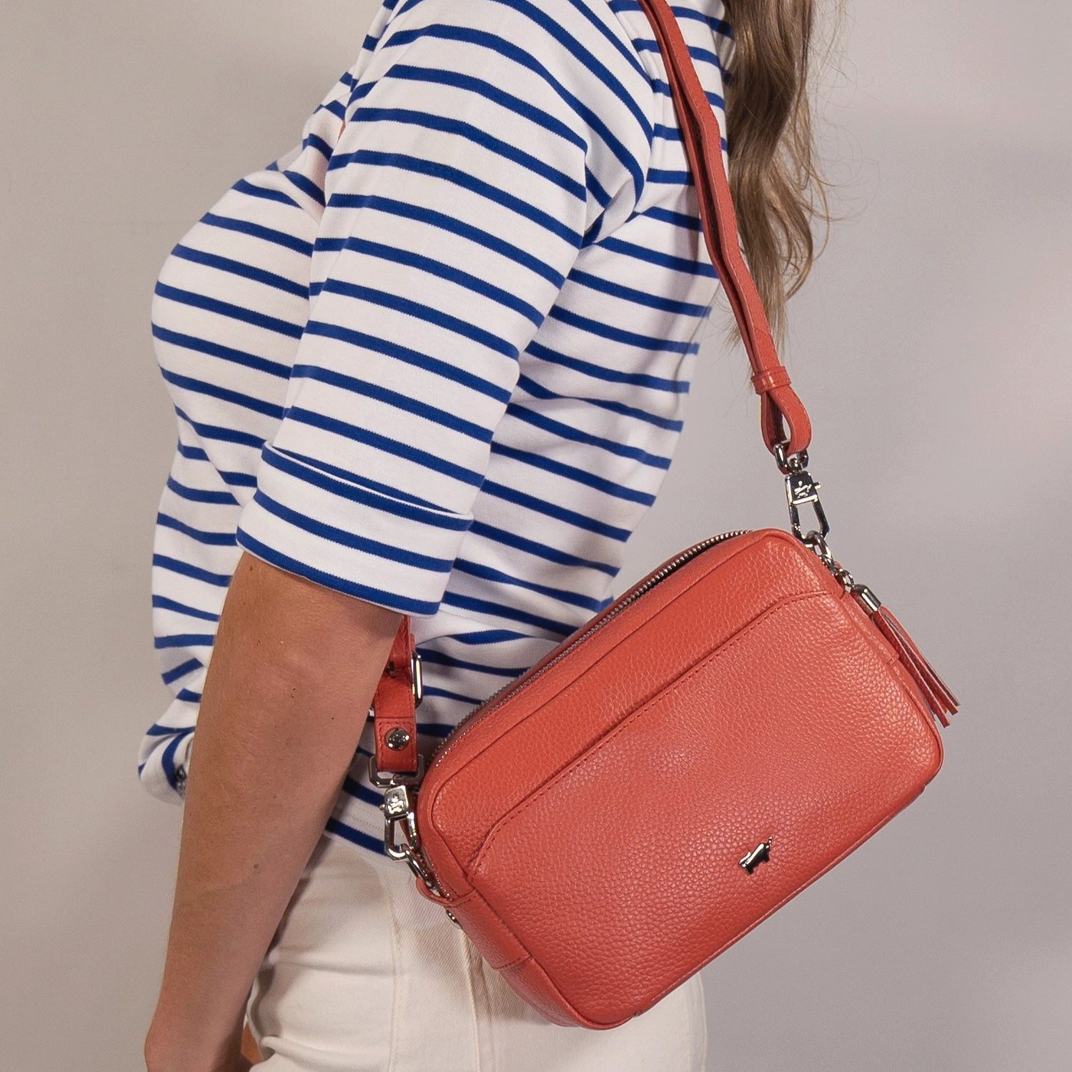 Braun Büffel Umhängetasche HANNA Umhängetasche Box dark coral