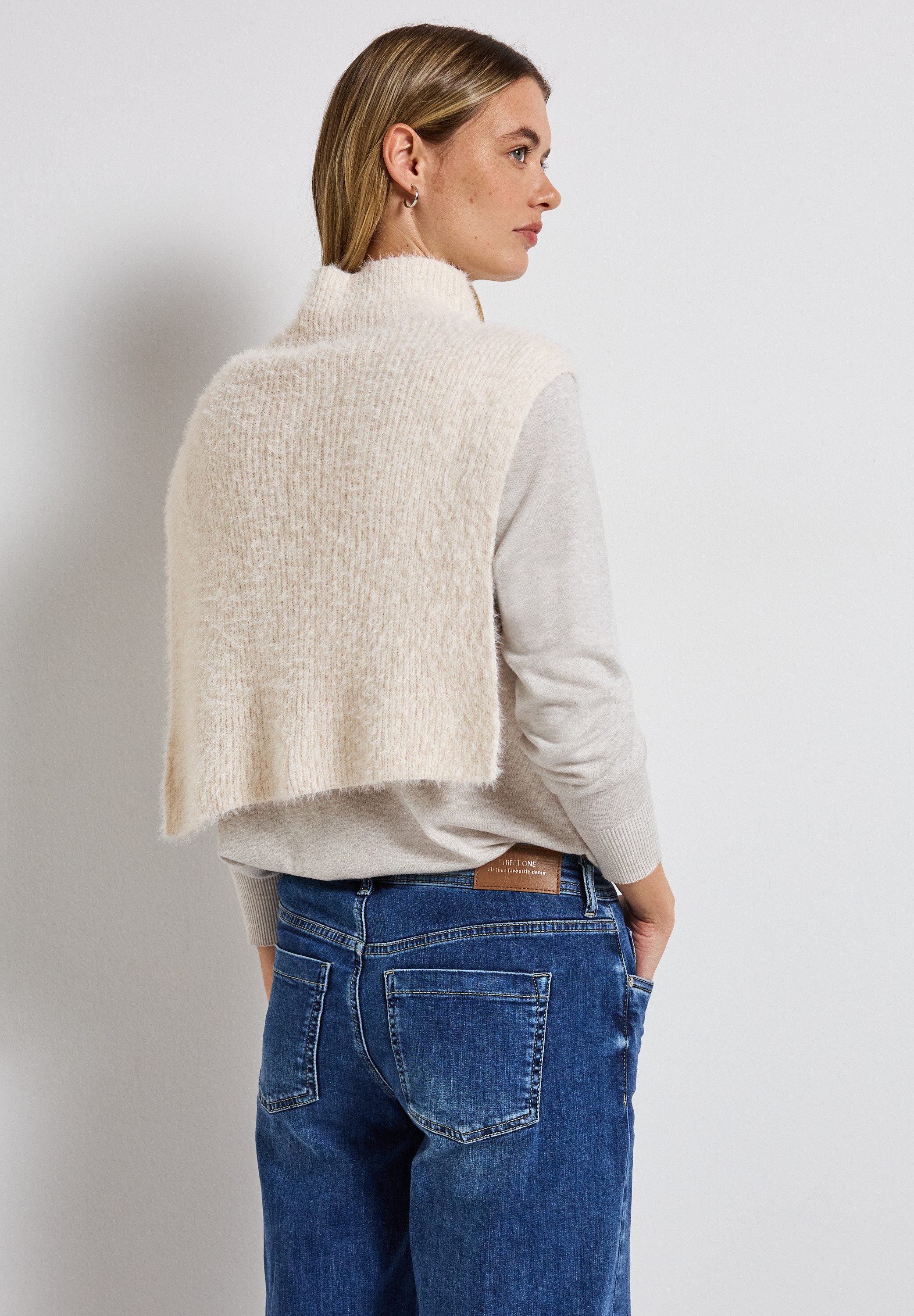 STREET ONE Strickponcho mit Federgarn