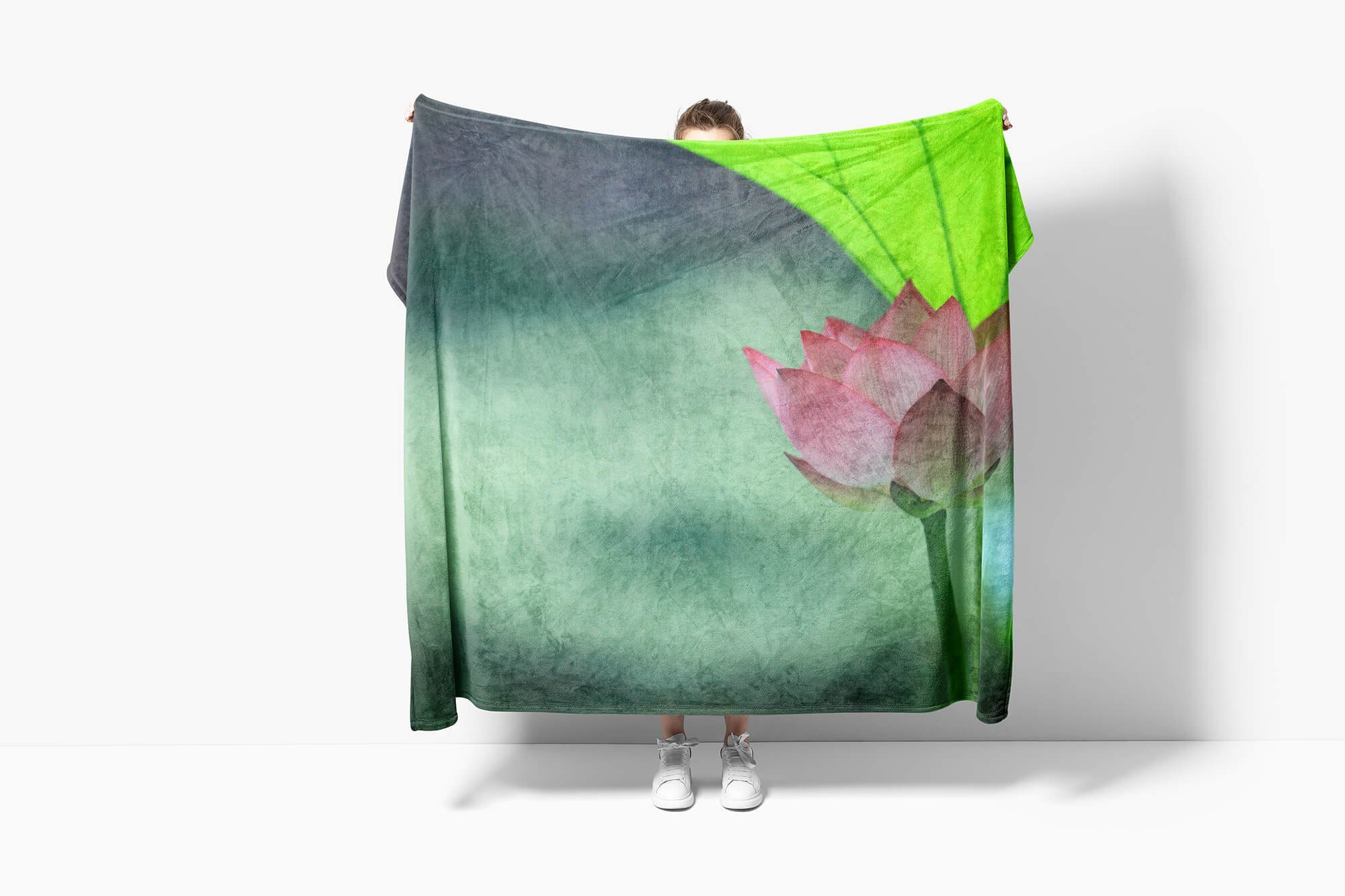 Sinus Art Handtücher Handtuch Strandhandtuch (1-St), Kuscheldecke Handtuch Lotus mit Baumwolle-Polyester-Mix Saunatuch Blüte, Blume Fotomotiv
