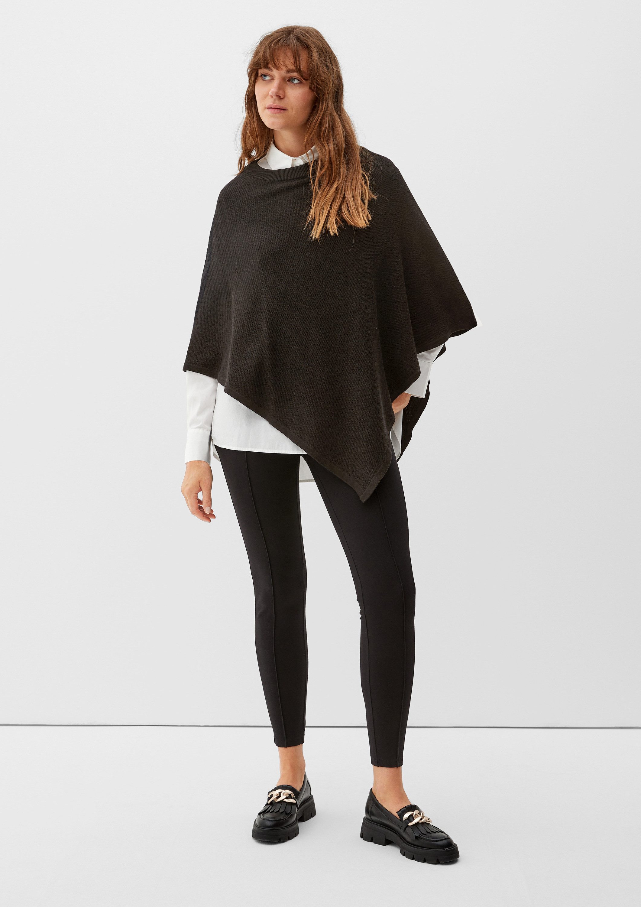 s.Oliver Poncho Indoor-Poncho Poncho aus Baumwollmix – Bild 5 von 5