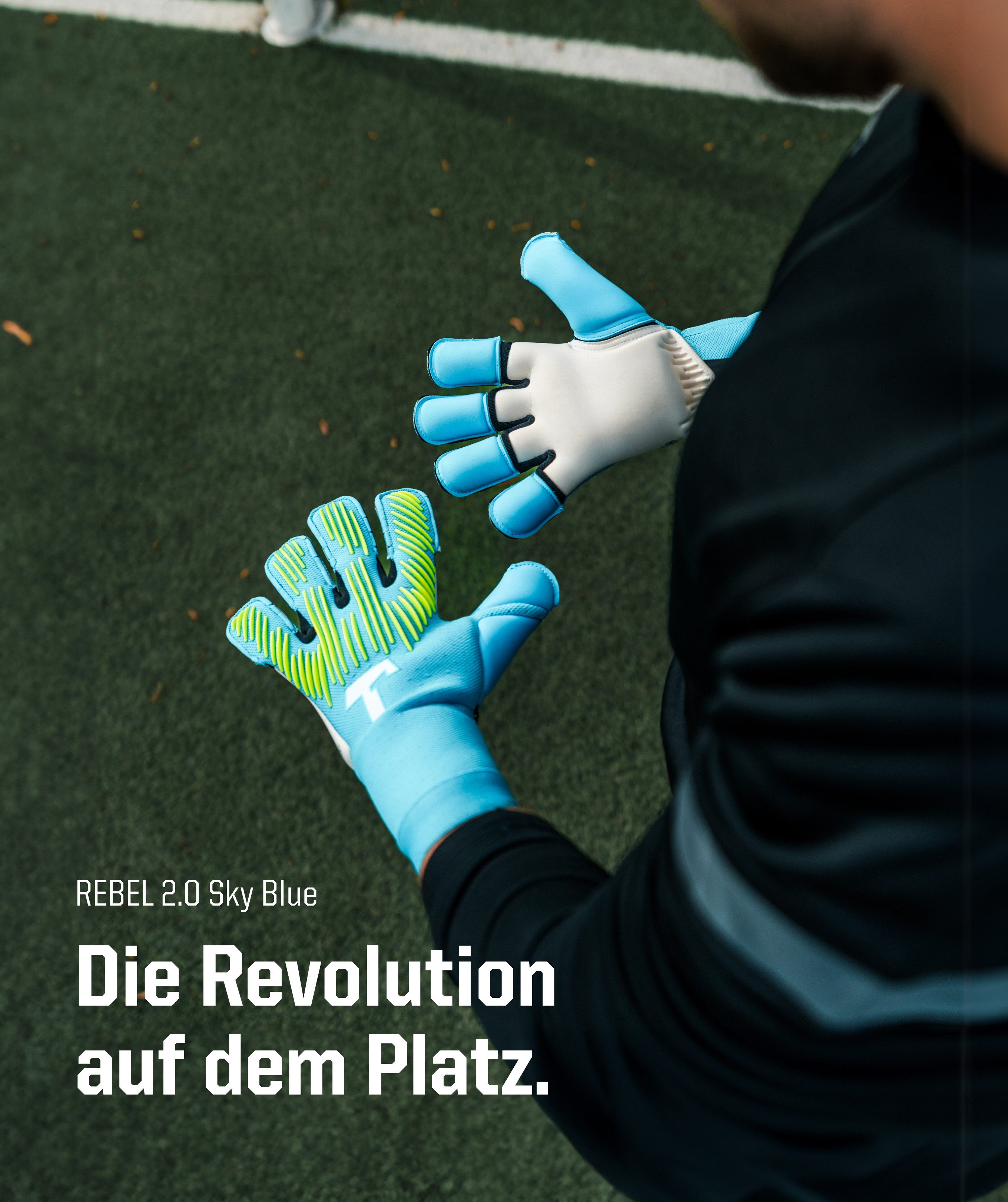 T1TAN Torwarthandschuhe Erwachsene, REBEL Sky Blue, Größe 6-11