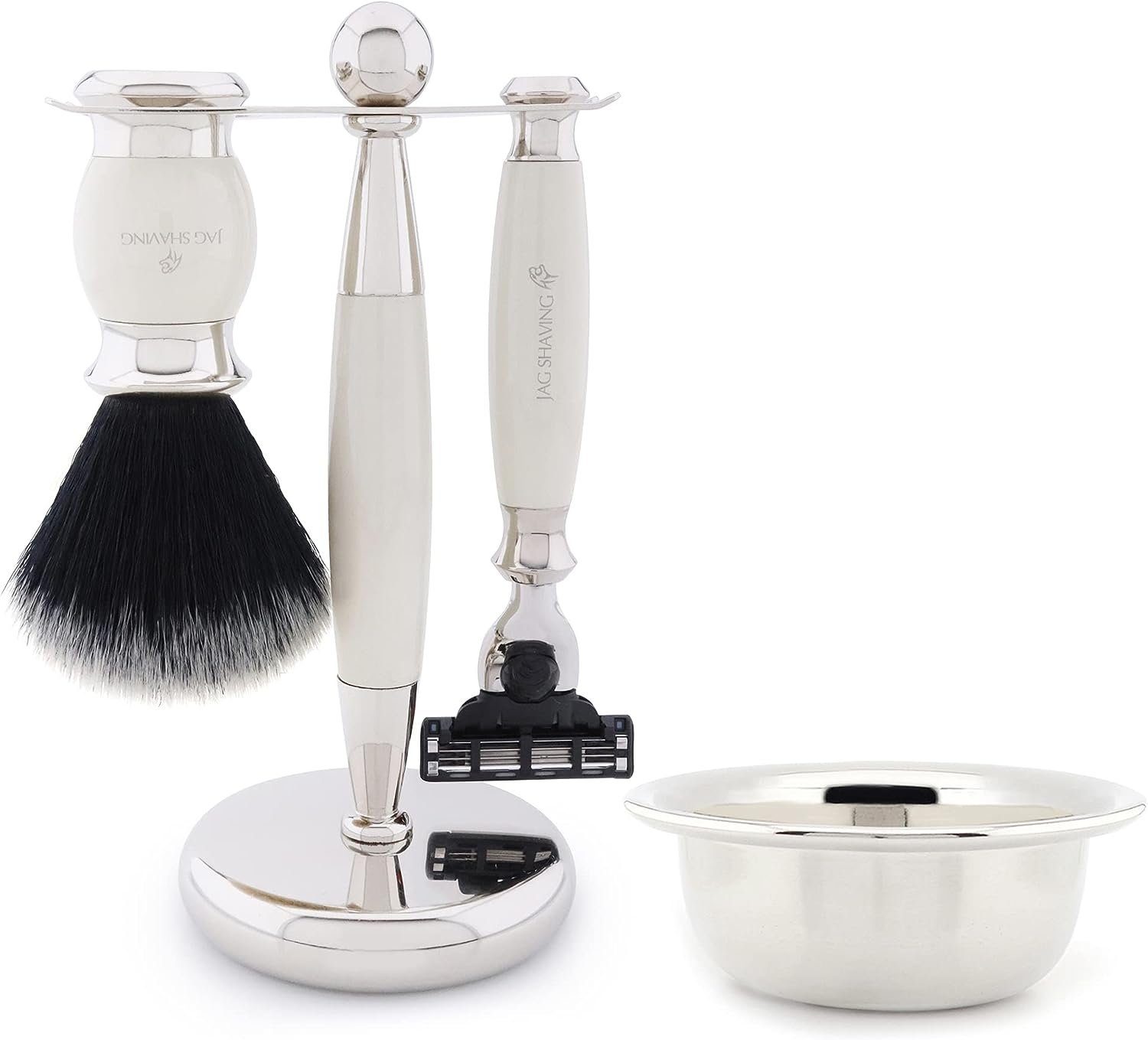 JAG SHAVING Rasierpinsel-Set Schwarzer Synthetik-Rasierpinsel – 3-Klingen-Rasierer, Rasierset, Set, 4 tlg., Rasierset mit zusätzlichem Rasierzubehör für eine klassische Rasur., Für eine optimale Aufbewahrung den Rasierer von Hand aufbewahren.