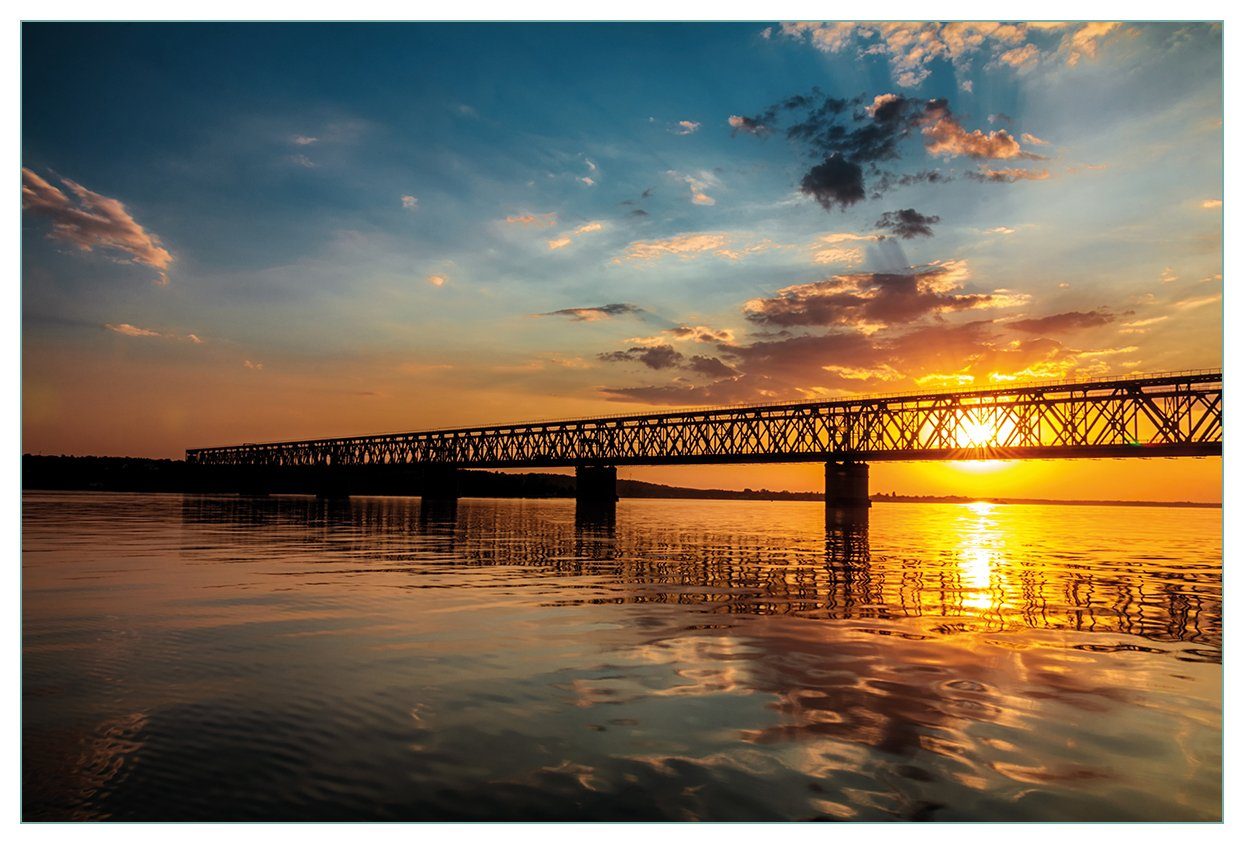 Wallario Küchenrückwand Brücke bei Sonnenuntergang, (1-tlg)