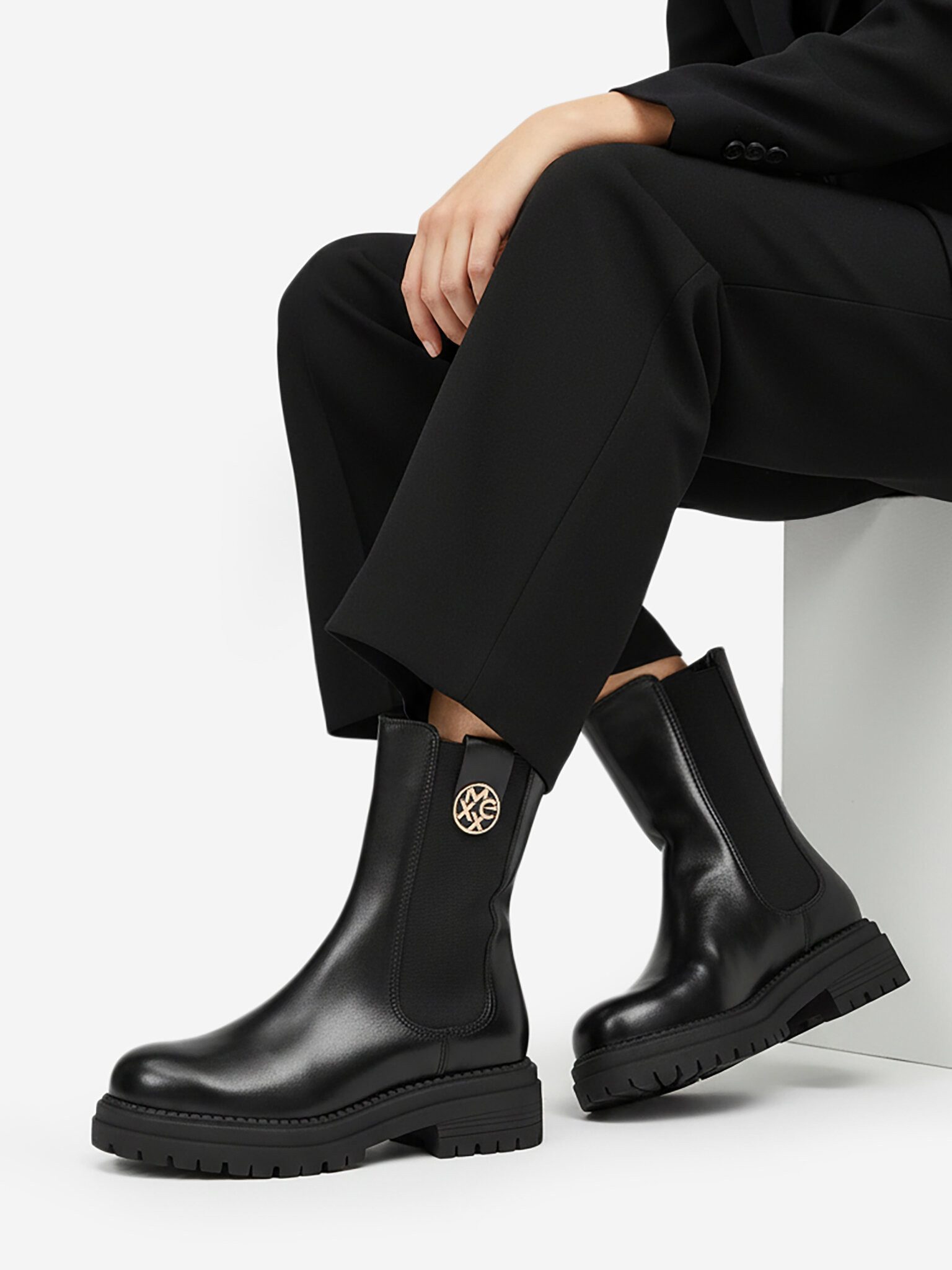 Mexx Mexx Damenstiefel Schwarz MEXX-CEO-MX/027C-RST Schwarz Chelseaboots