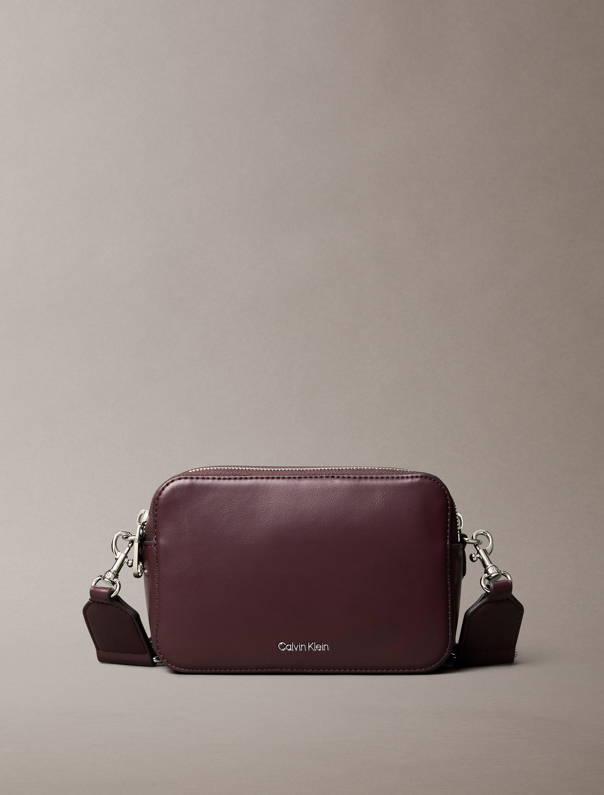 Calvin Klein Mini Bag WEBBING DOUBLE STRAP CAMERA BAG, Damen Schultertasche günstig online kaufen
