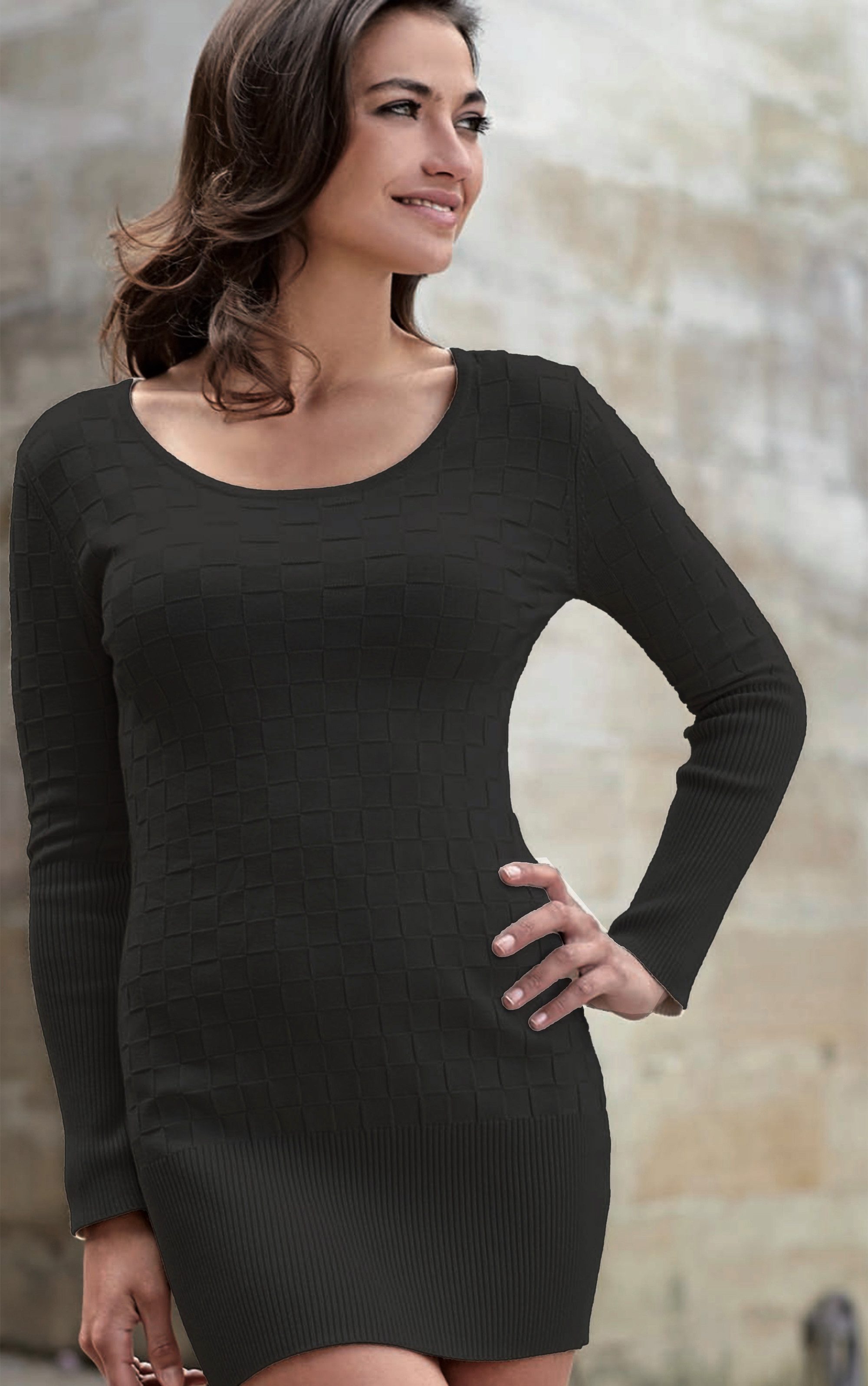 Strickkleid im Schachbrett Strickmuster und geripptem Saum