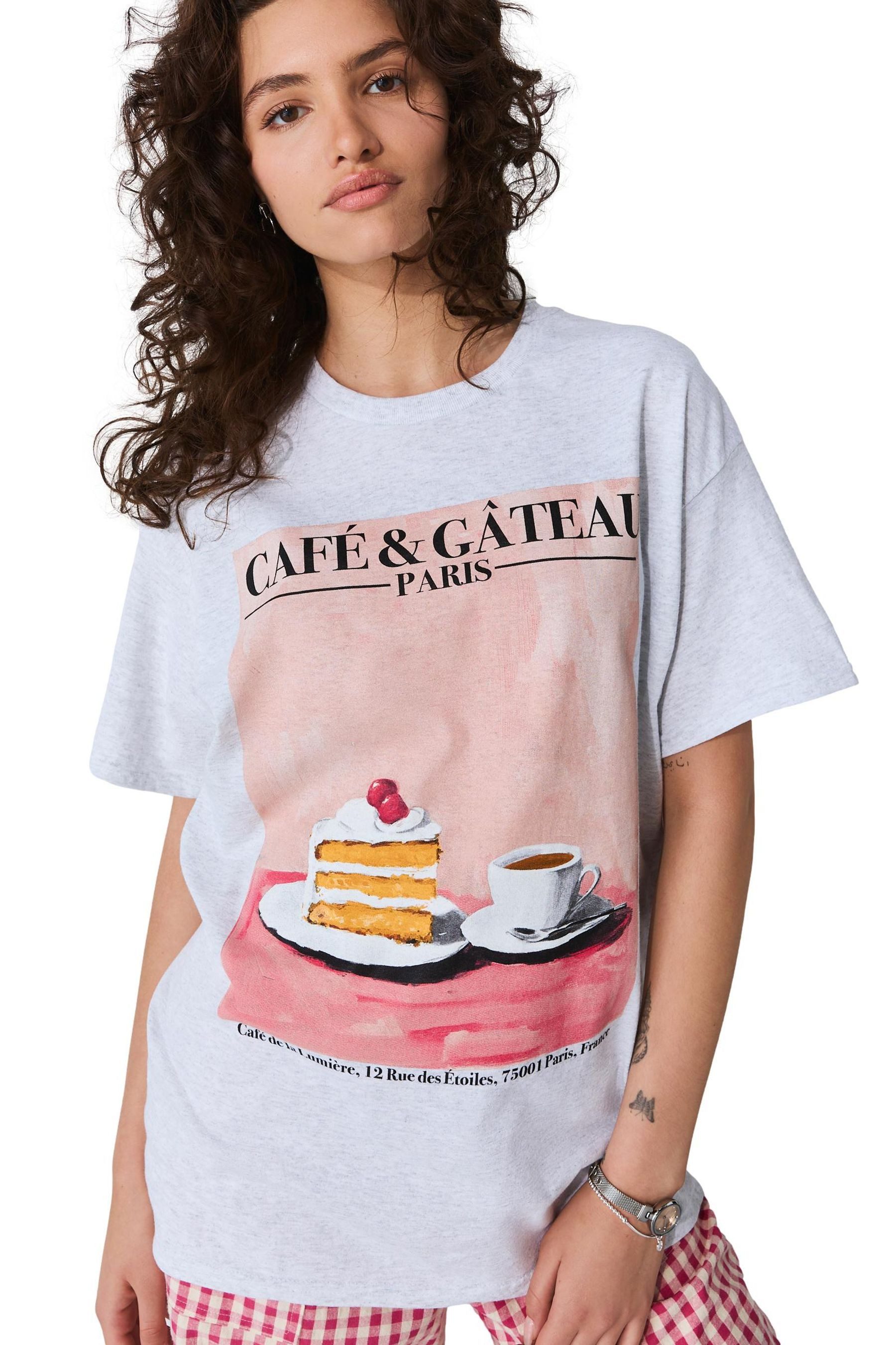 T-Shirt Rundhalsshirt im Relaxed Fit mit Grafikdruck