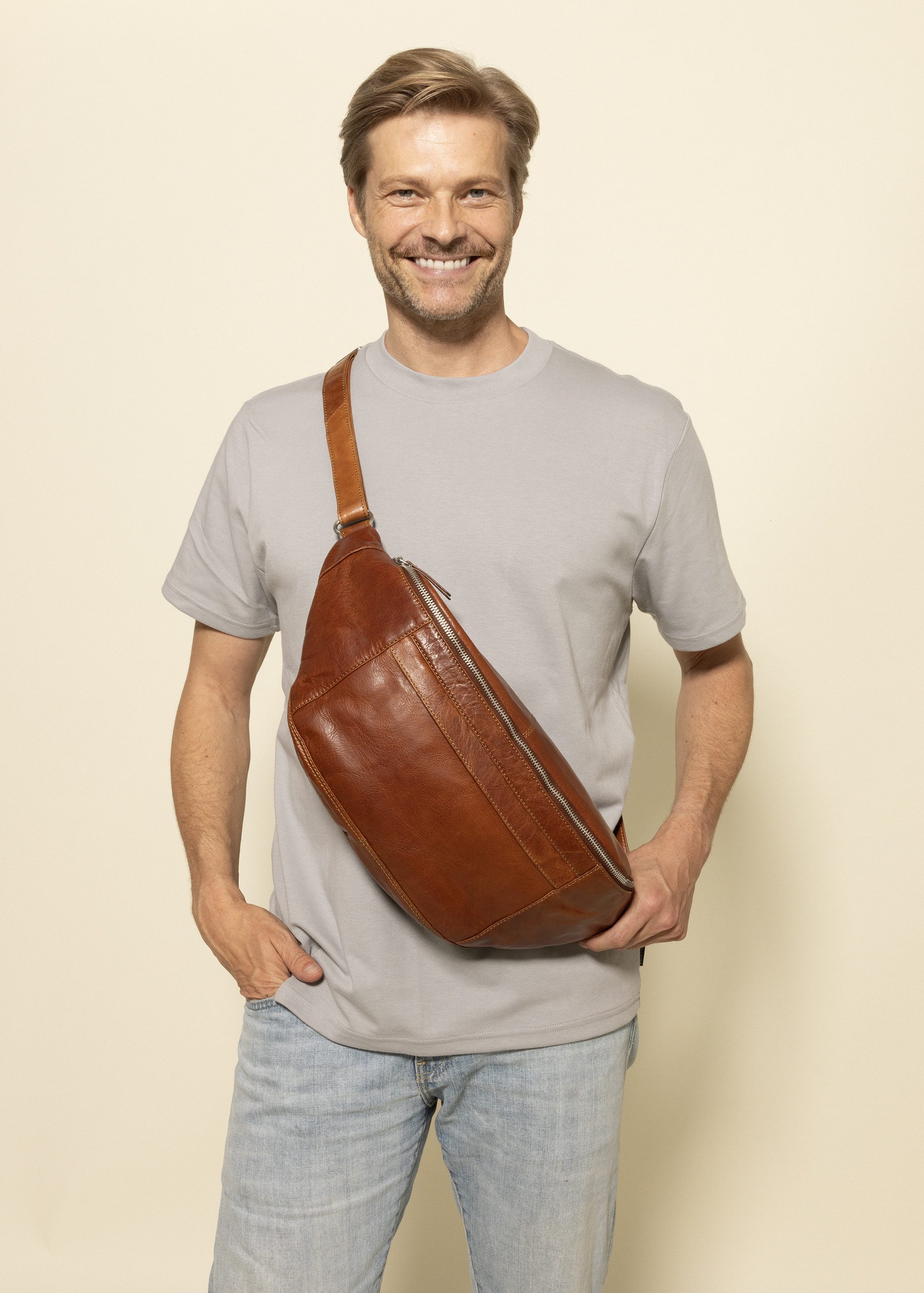 Gusti Leder Gürteltasche Gusti Leder Bauchtasche Esben (1-tlg)