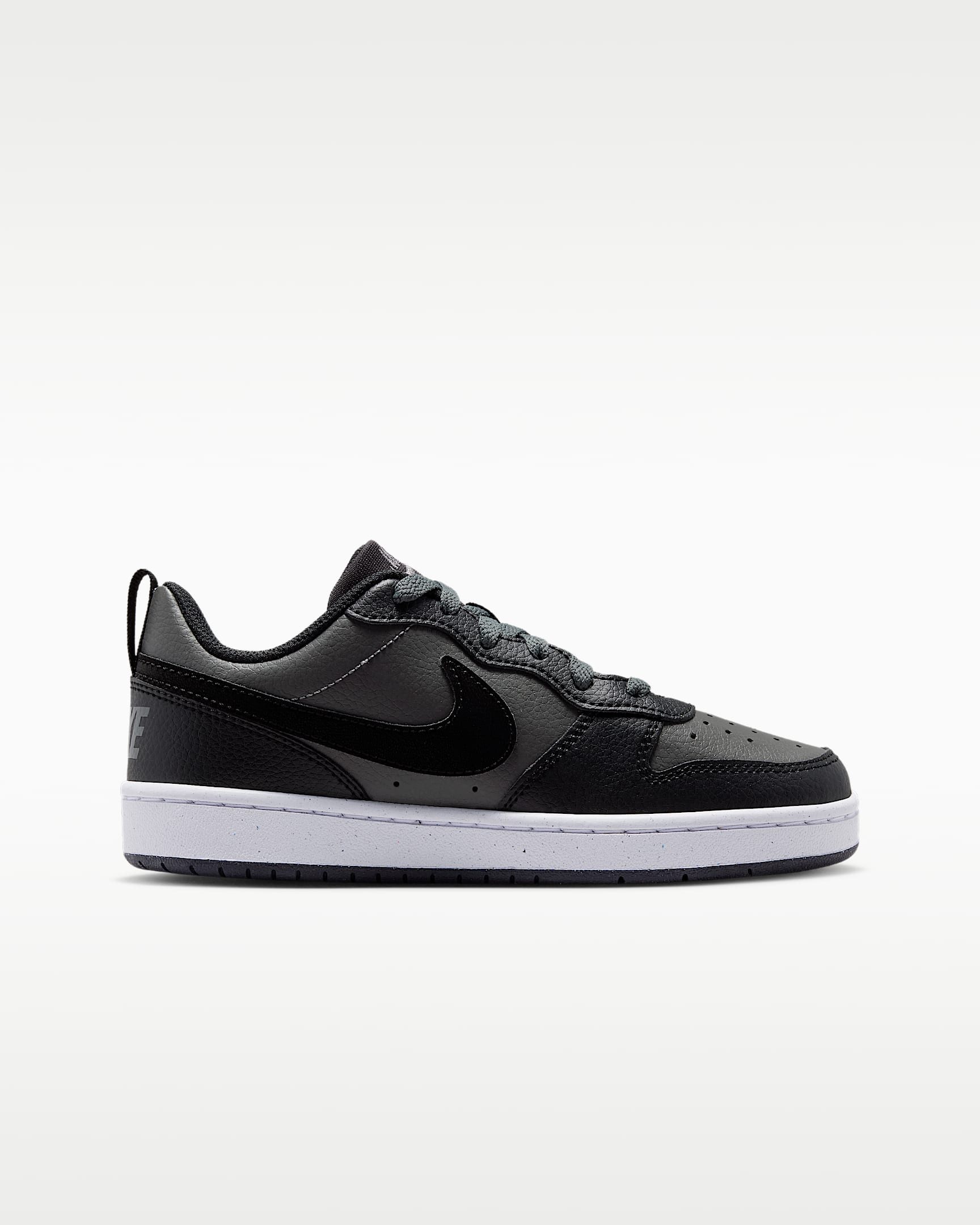 Nike Sportswear COURT BOROUGH LOW BTS (GS) Sneaker Design auf den Spuren des Air Force 1, für Kinder & Jugendliche