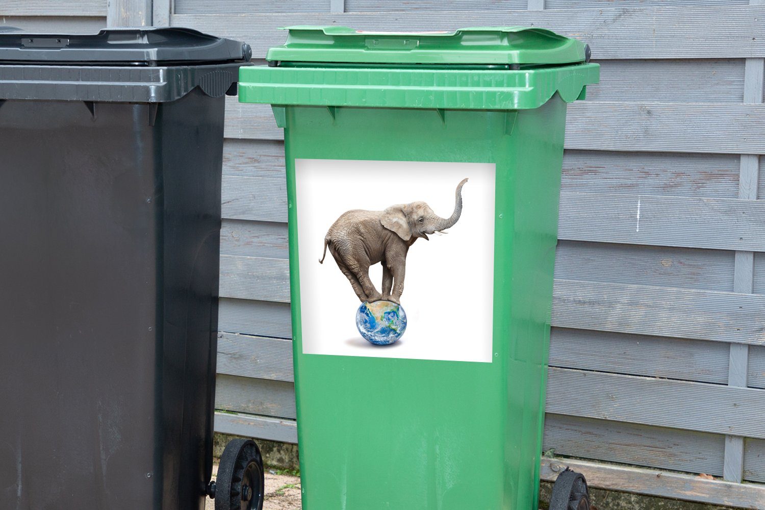 MuchoWow Wandsticker Elefant - Globus (1 - Mülltonne, St), Sticker, Weiß Mülleimer-aufkleber, Container, Abfalbehälter