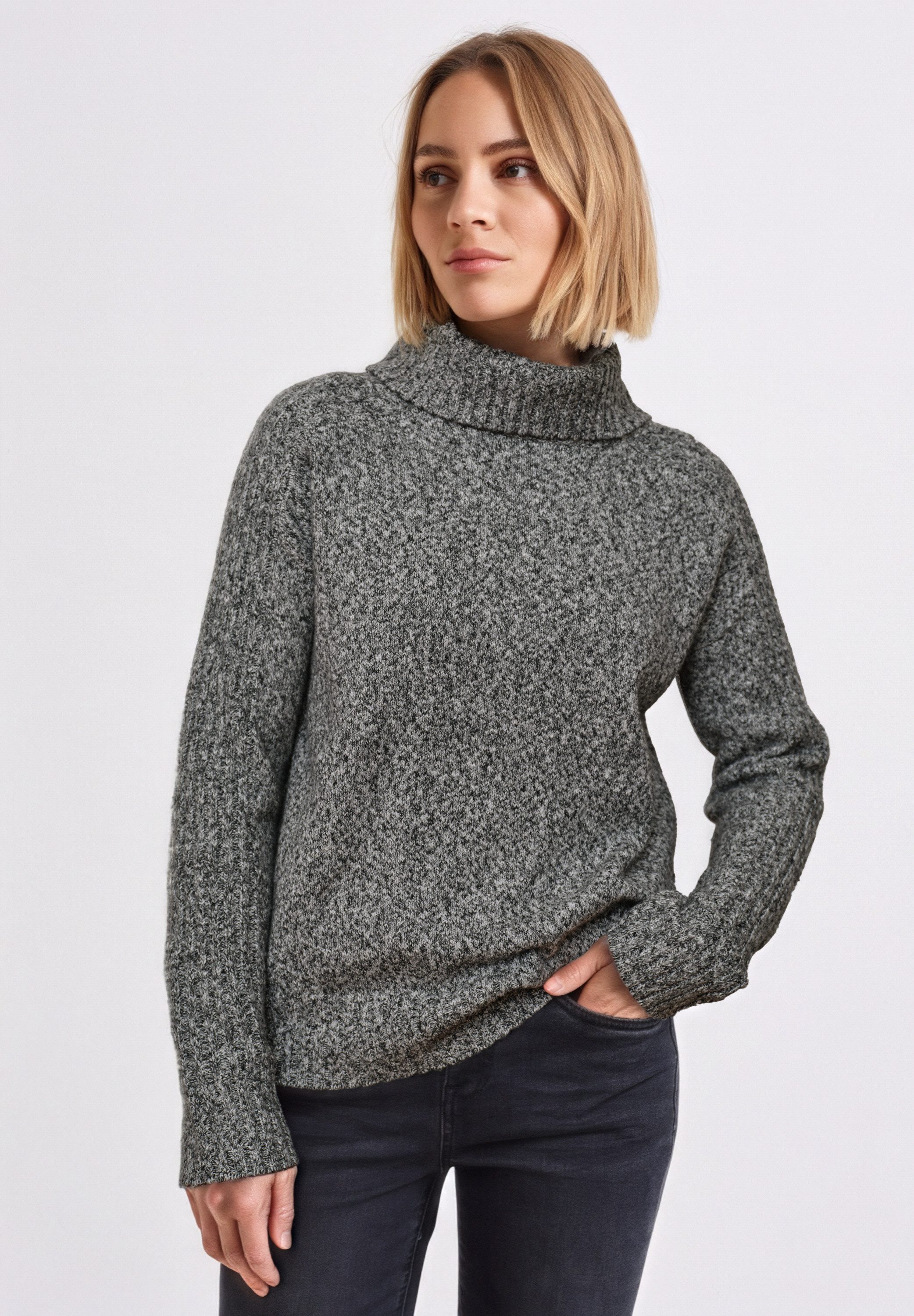 Rollkragenpullover