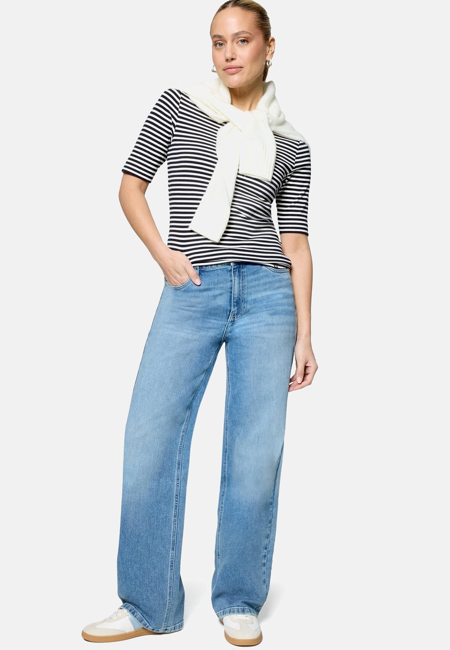 Zero Kurzarmshirt Damen Shirt mit U-Boot-Ausschnitt (1-tlg) Material