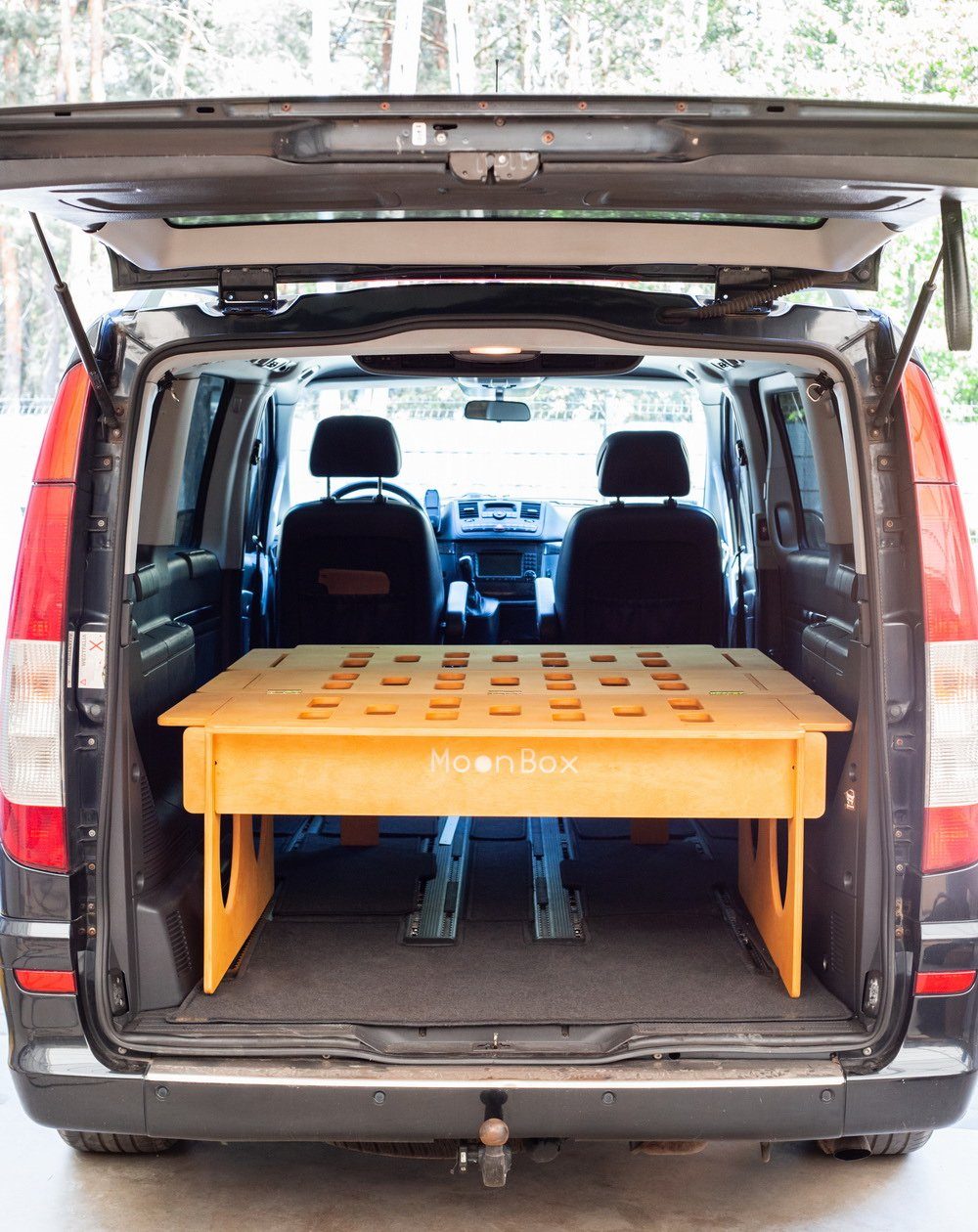 Moonbox Campingliege Moonbox Heckbettsystem Campingbox Schlafsystem VW Van Kombi 200x130x50 Nur Liegefläche