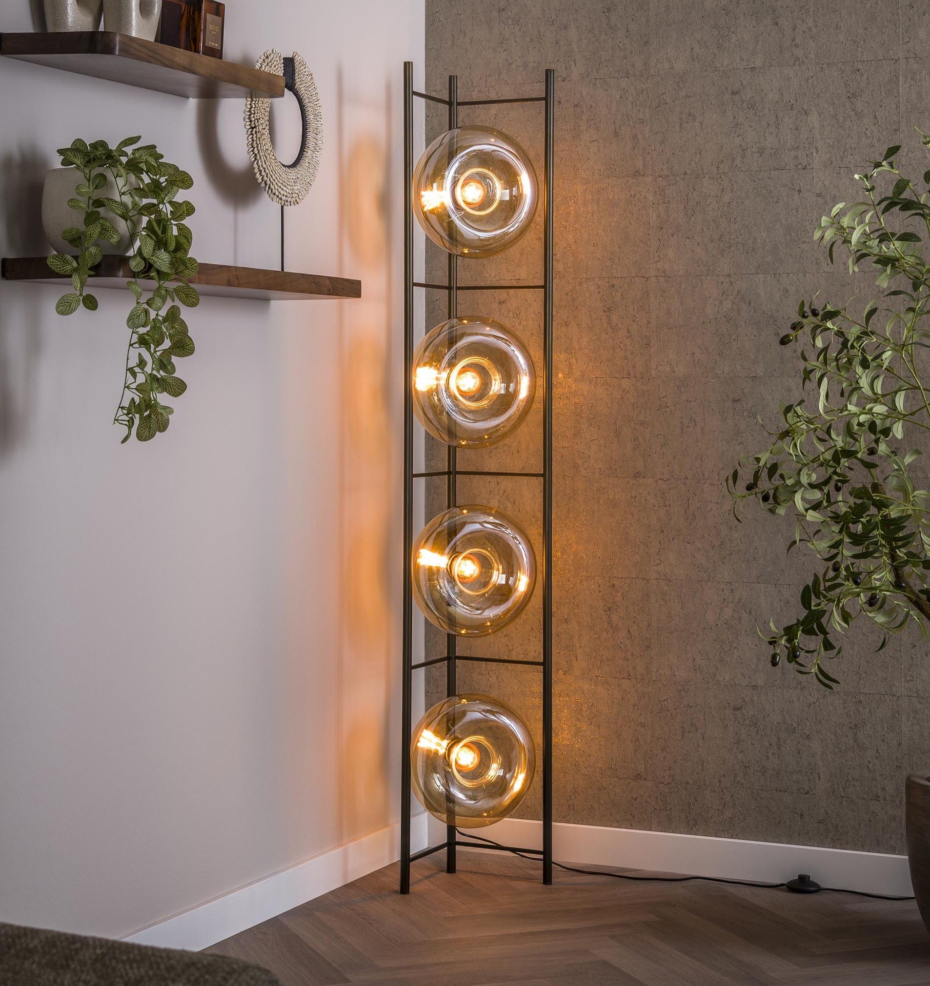 leven! Annekathrin Storkebaum Stehlampe Stehleuchte SOUL mit 4 Glaskuppeln bernsteinfarben - warmes Licht, warmweiss, Höhe 168 cm
