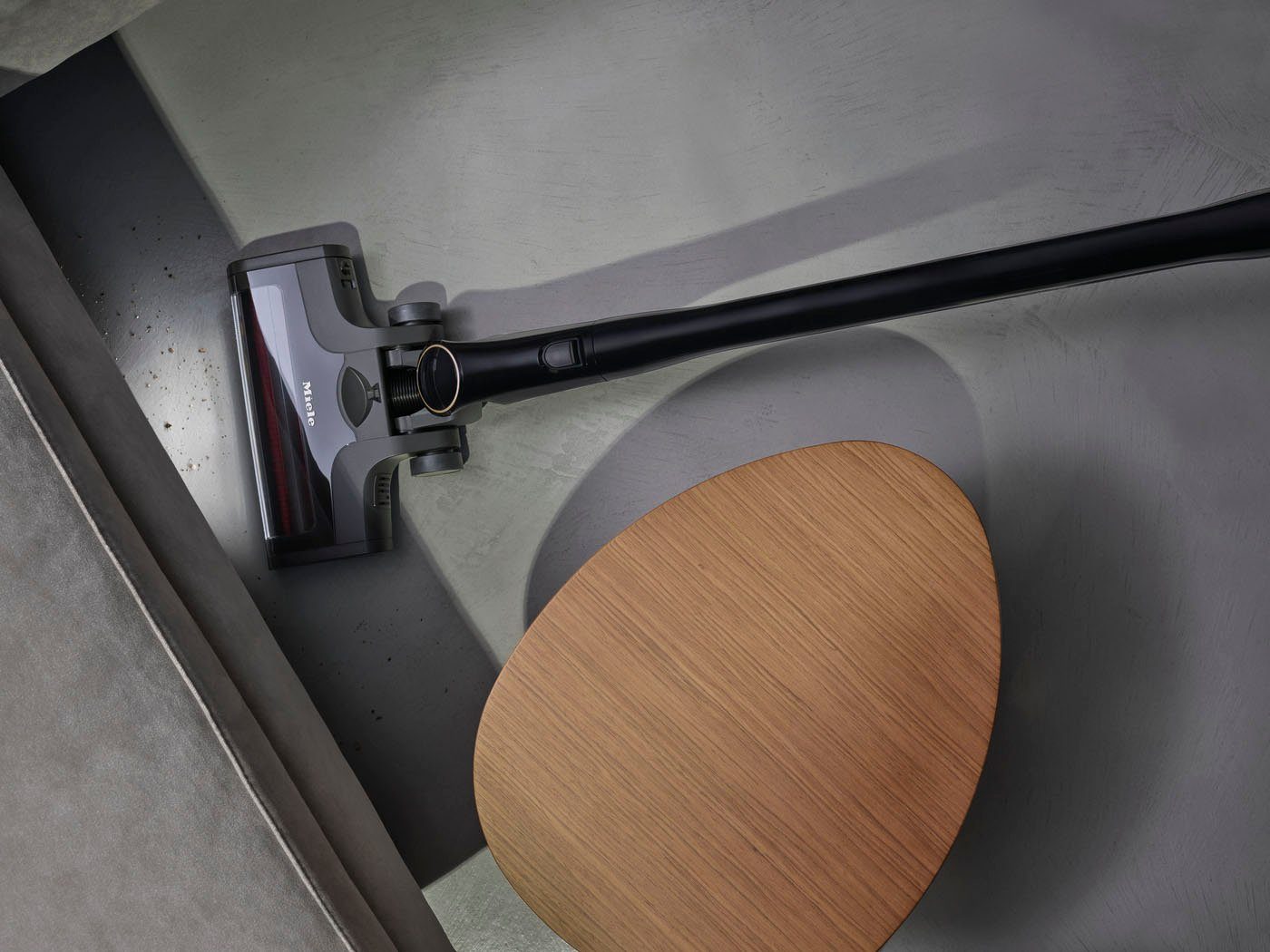 Miele Akku-Handstaubsauger Triflex HX2 Cat&Dog, für Tierhaarentfernung, 60 min. Akkulaufzeit, 192 W, beutellos, automatische Bodenerkennung, 3in1-Design für vielseitige Reinigung