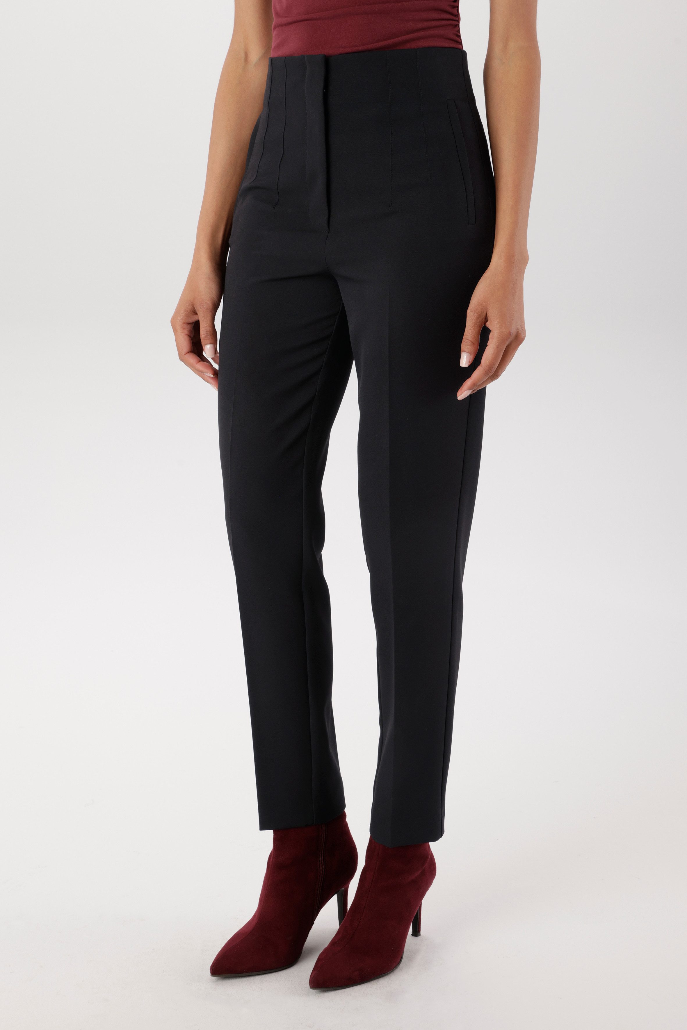 Aniston SELECTED Anzughose mit Bügelfalten - NEUE KOLLEKTION. € 49,99, (€ 49,99 pro 1 Stk).