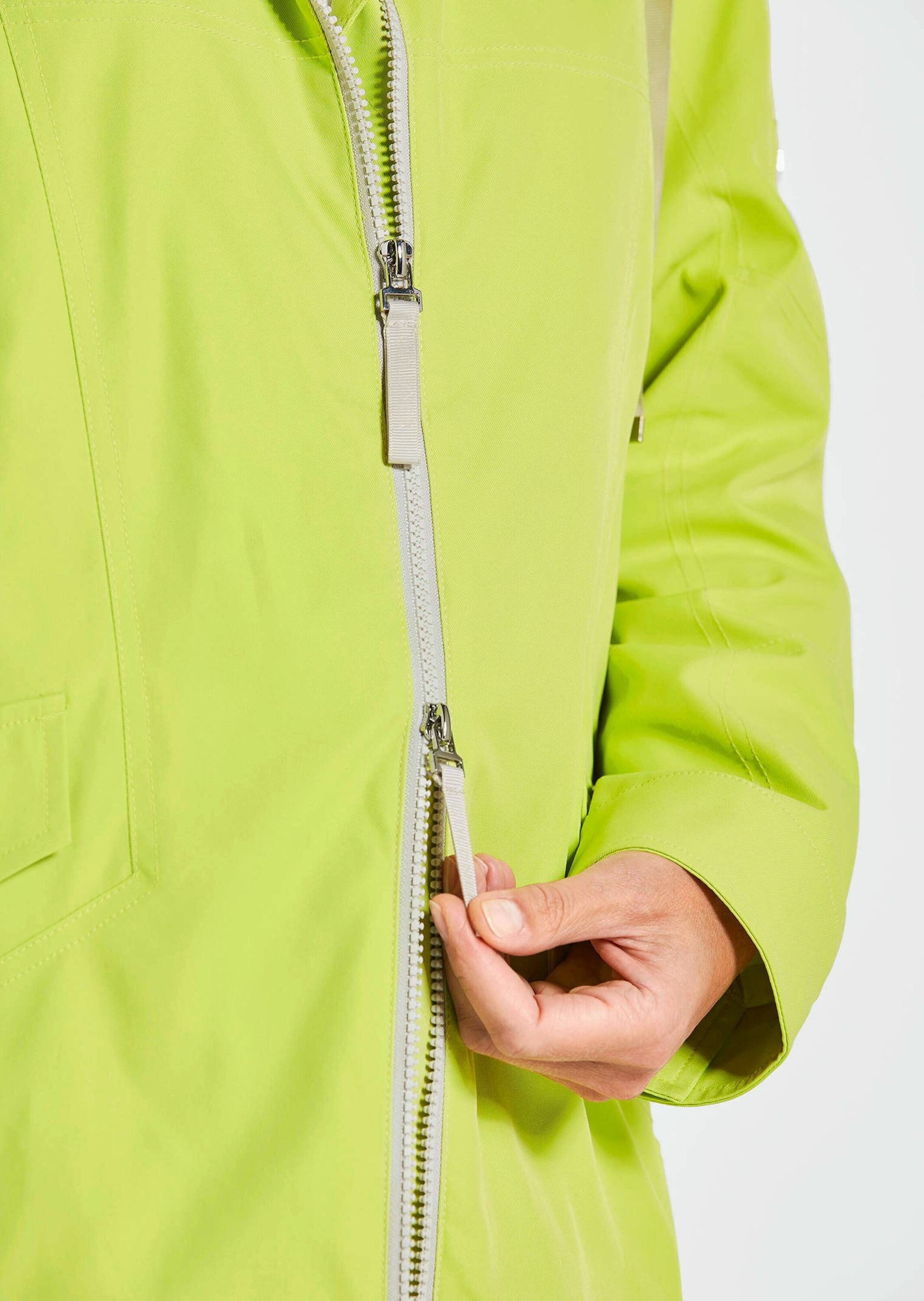 GOLDNER Outdoorjacke Sportive A-Linien-Jacke Outdoorjacke in Uni-Muster, Stehkragen, Gummibund, Pattentaschen