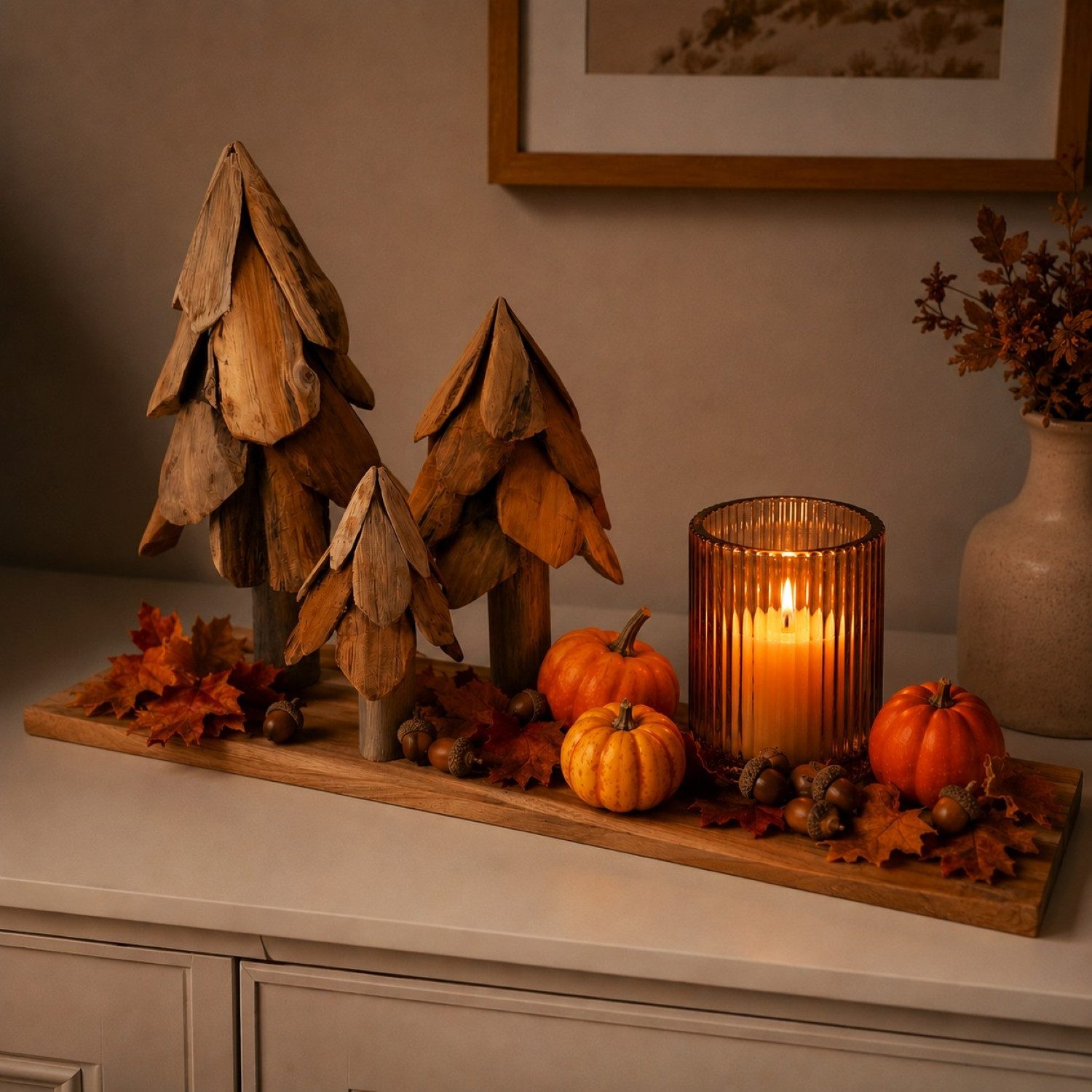 Online-Fuchs Dekotablett länglich aus Teakholz - DIY Deko für Herbst, Winter & Weihnachten (mit 3 handgeschnitzten Tannenbäumen, 20, 30 und 40 cm hoch), schafft eine natürliche wohnliche Atmosphäre