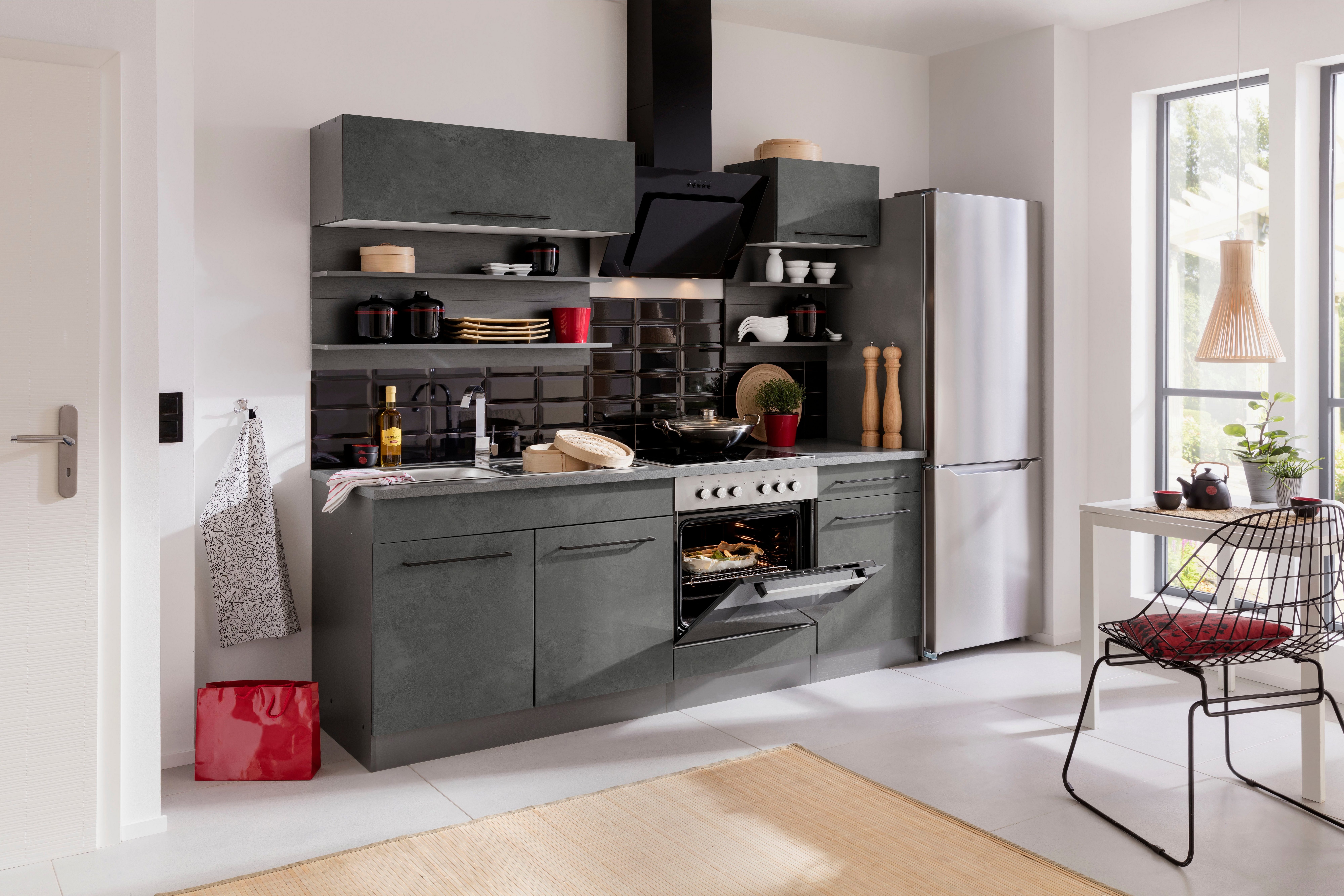 KOCHSTATION Küchenzeile KS-Tulsa, mit E-Geräten, Breite 210 cm, schwarze Metallgriffe, MDF Fronten