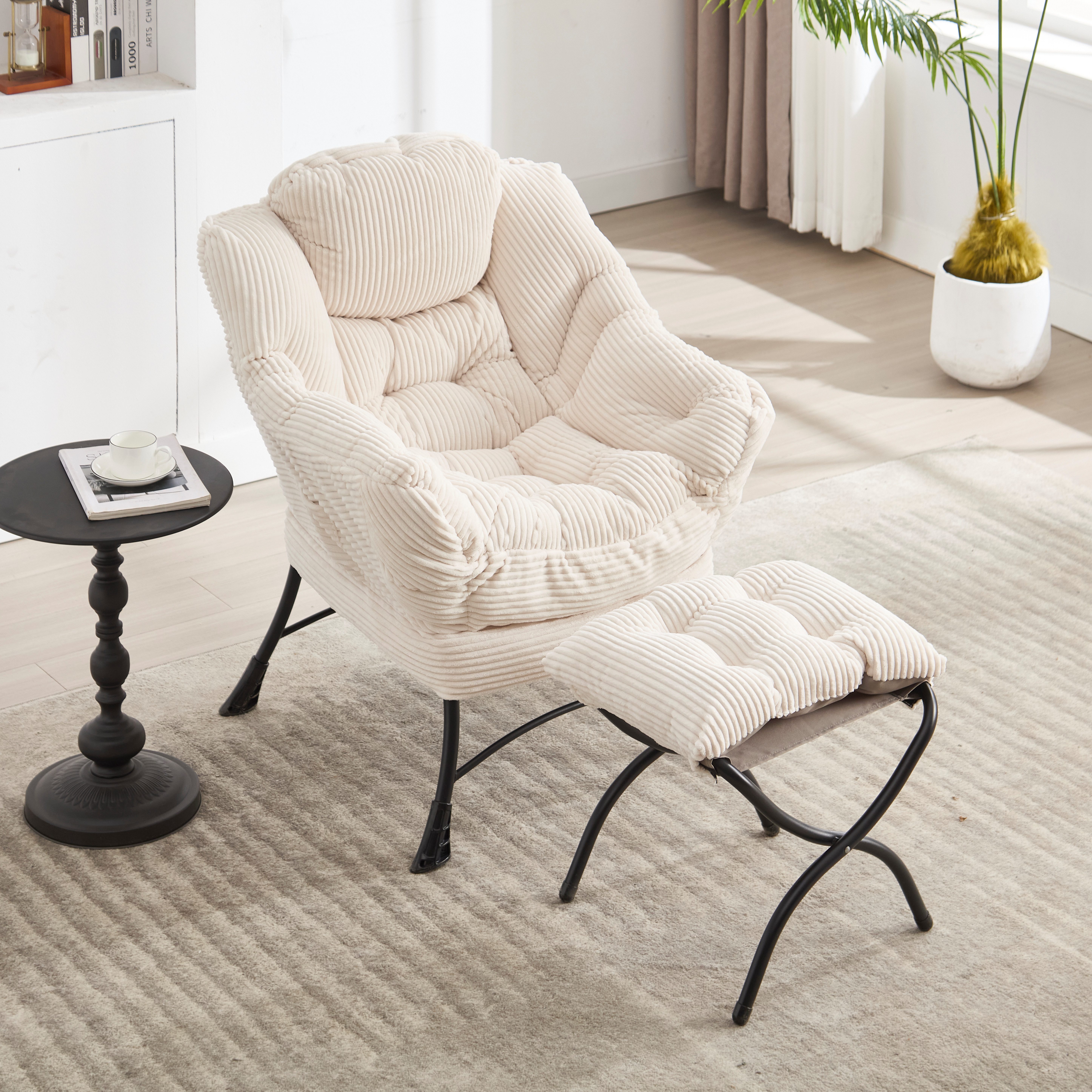 STILVORA Loungesofa mit Ottoman Fauler Stuhl mit einer Seitentasche für kleinen Raum Weiß, Relaxsessel mit Fußhockel, Rückenlehnenstütze passt ergonomisch