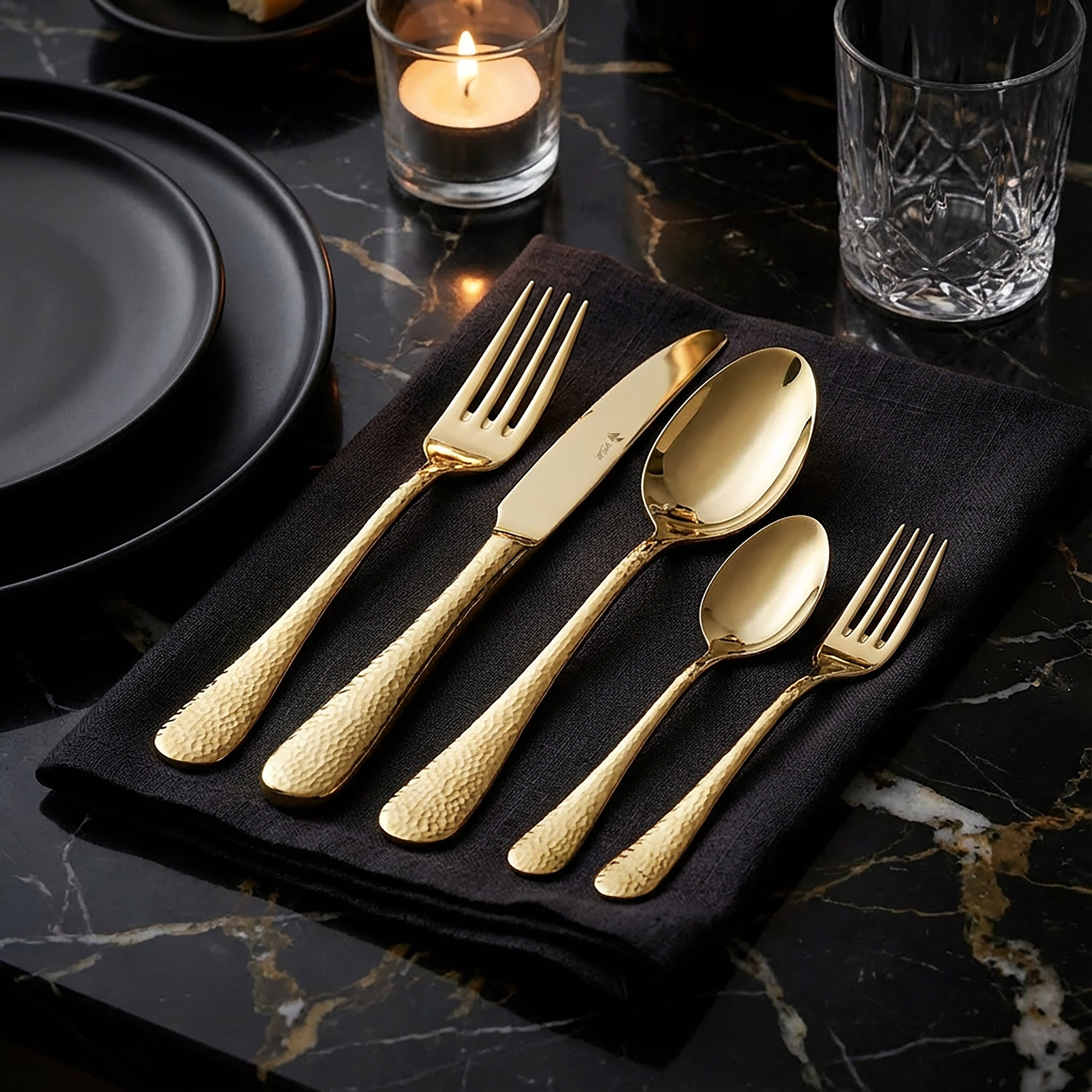 Paul Wirths Besteck-Set RONDO (30-tlg), 18/10 13/0, PVD champagner, gehämmert