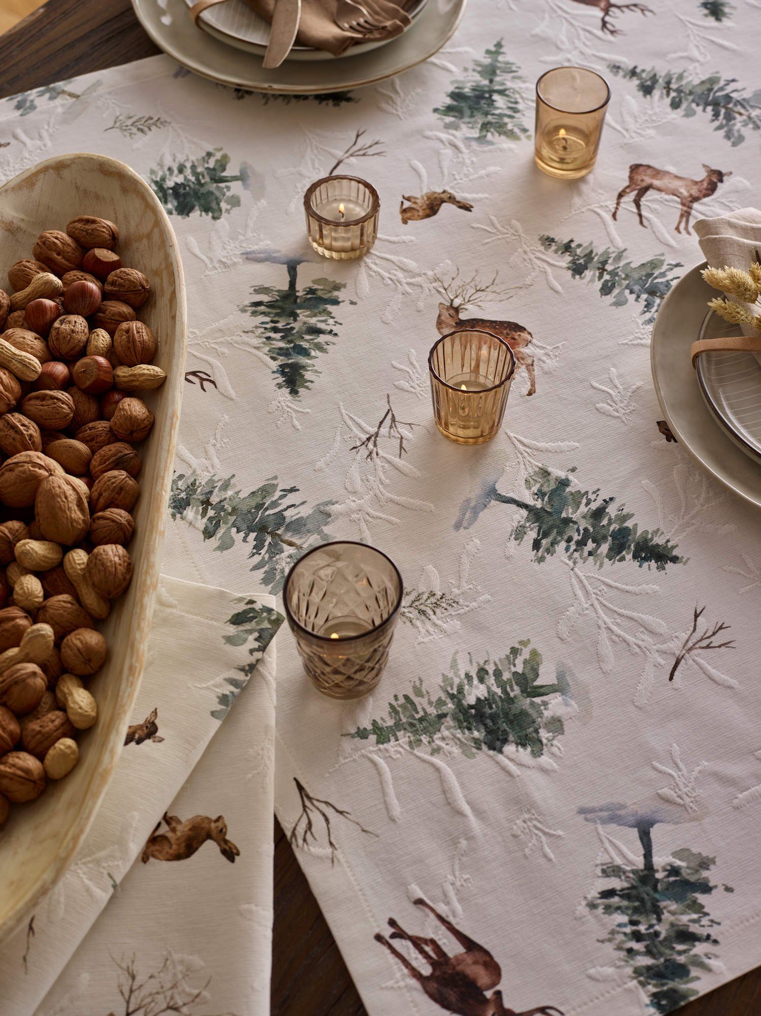 Weihnachten Skadi (1-tlg) sander home Wunderschöner Tischläufer + cm Tischläufer table 40x100 Herbst
