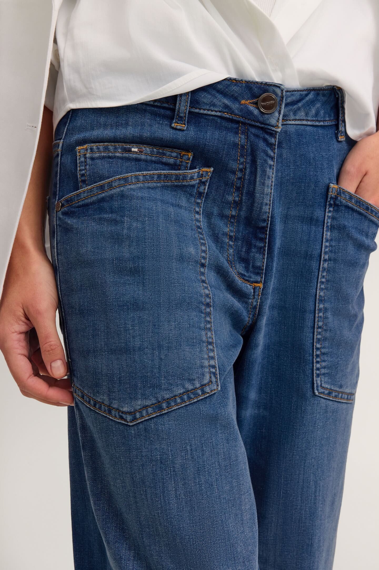 bugatti 5-Pocket-Jeans Stretch mit aufgesetzten Taschen – Bild 4 von 5