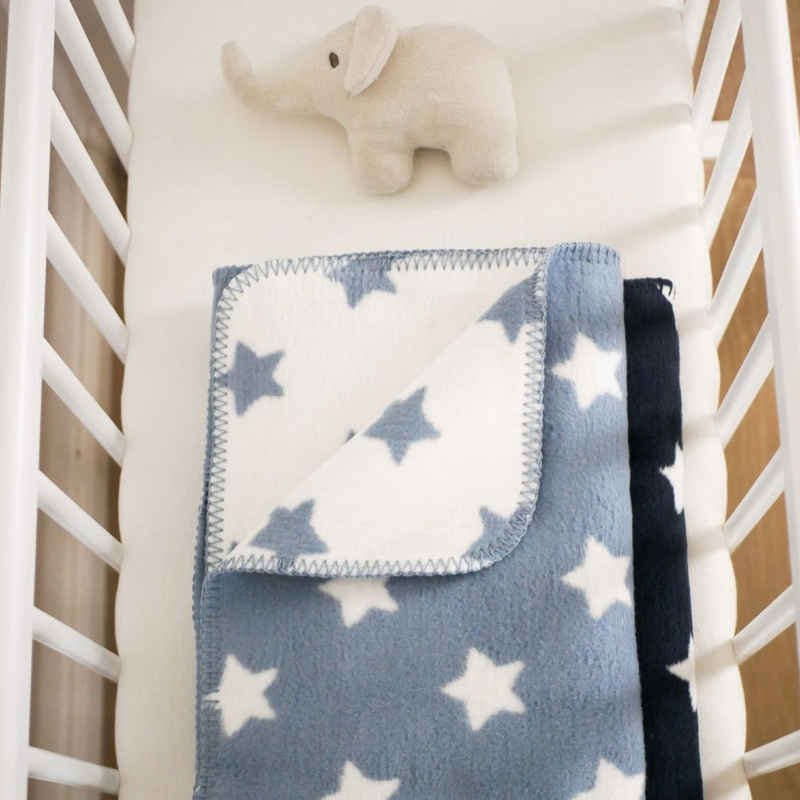 Babydecke blaue Babydecken aus 100% Bio-Baumwolle - hellblau und dunkelblau, kids&me, kuschelig weiche Decke für Babys mit Sternen ÖKOTEX