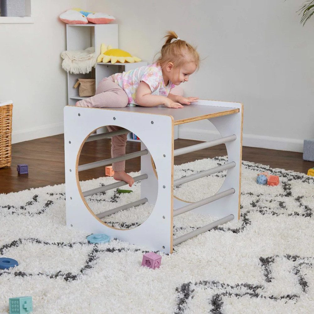 OutdoorToys Klettergerüst Montessori Taranaki aus Holz für Kleinkinder