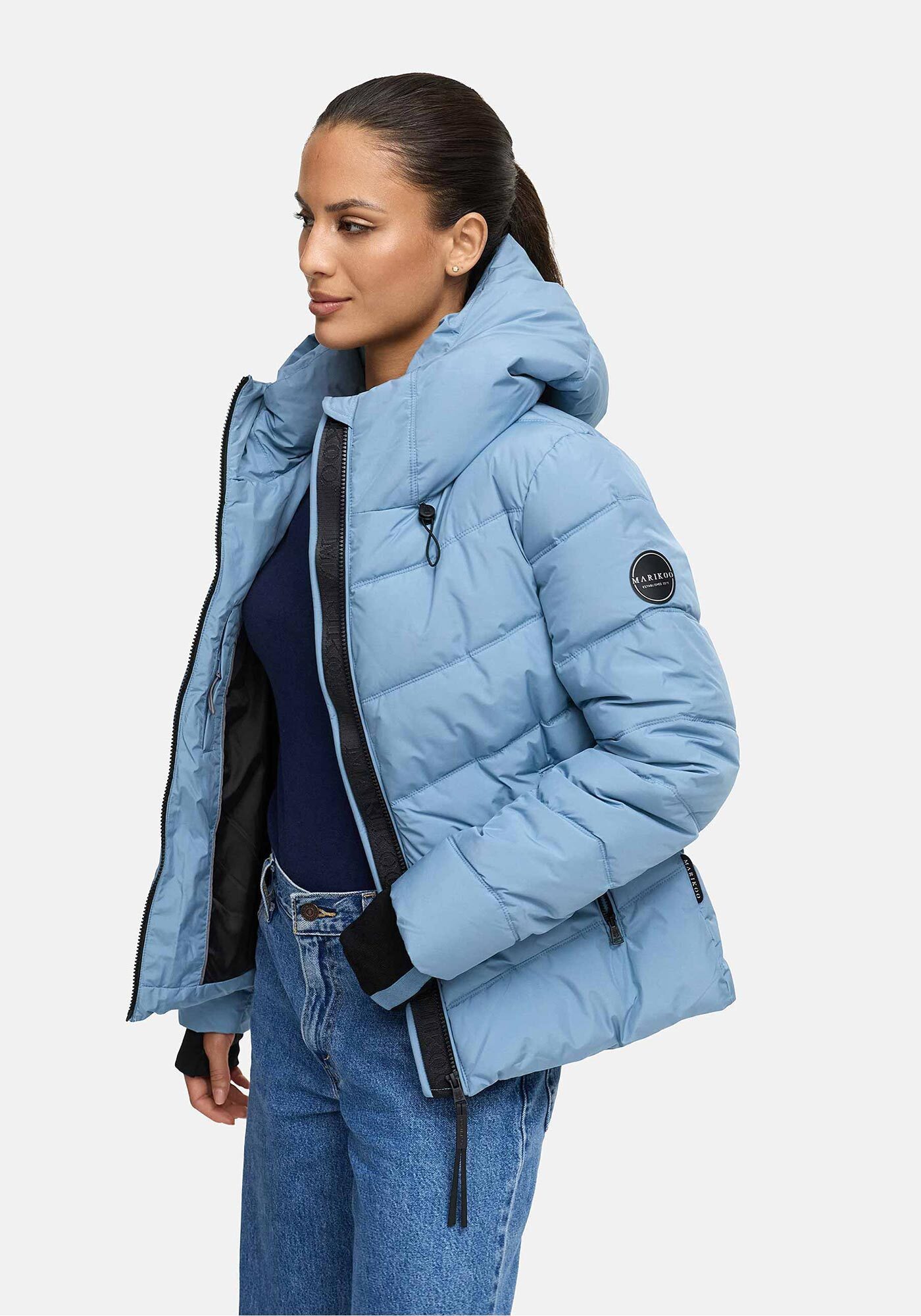 Marikoo Winterjacke Yukanii Kurze Winterjacke mit langen Bündchen und Daumenloch – Bild 2 von 5