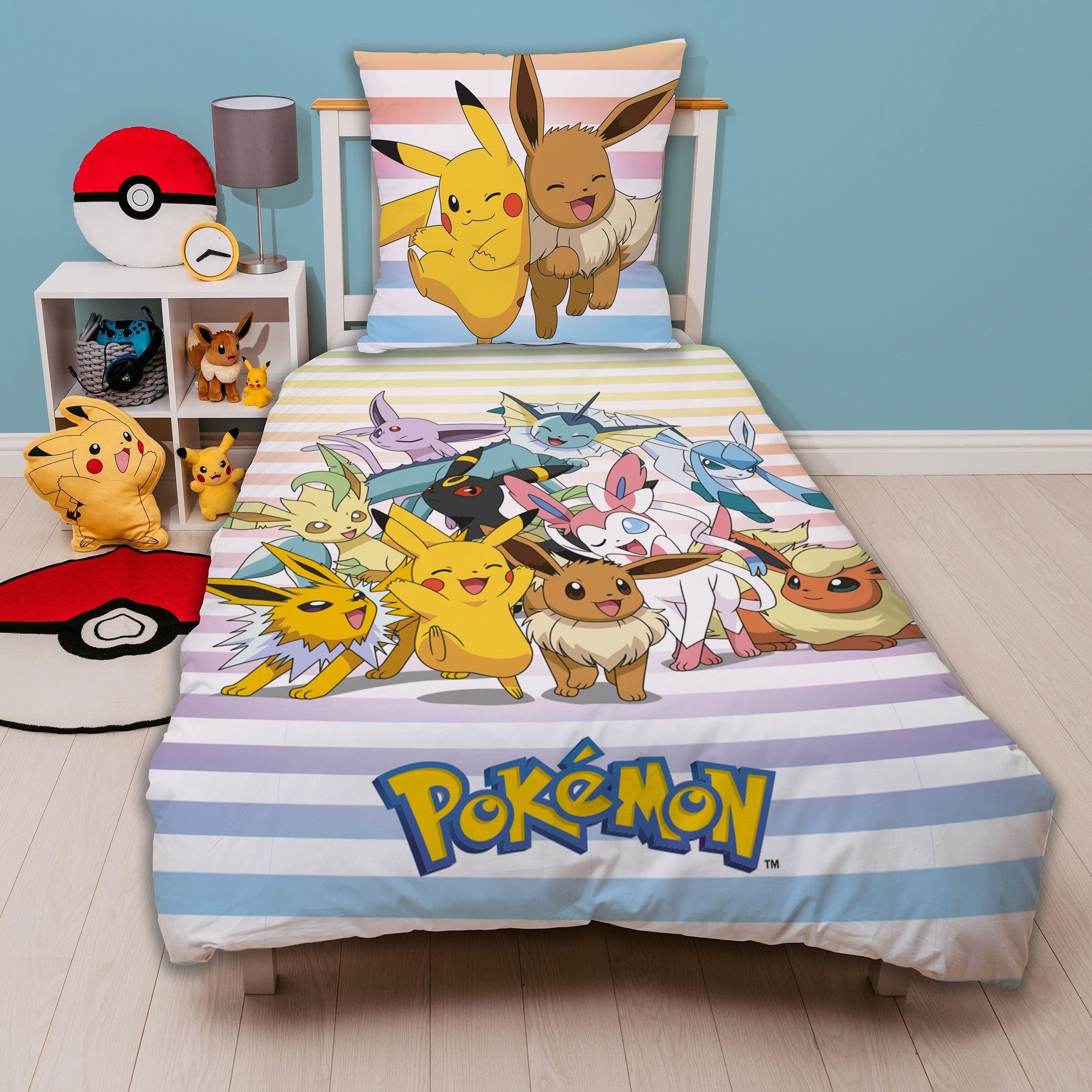 Kinderbettwäsche Pokemon "Group" 135x200 + 80x80 cm aus 100% Baumwolle, Familando, Renforcé, 2 teilig, mit Pikachu und vielen weiteren Pokemon