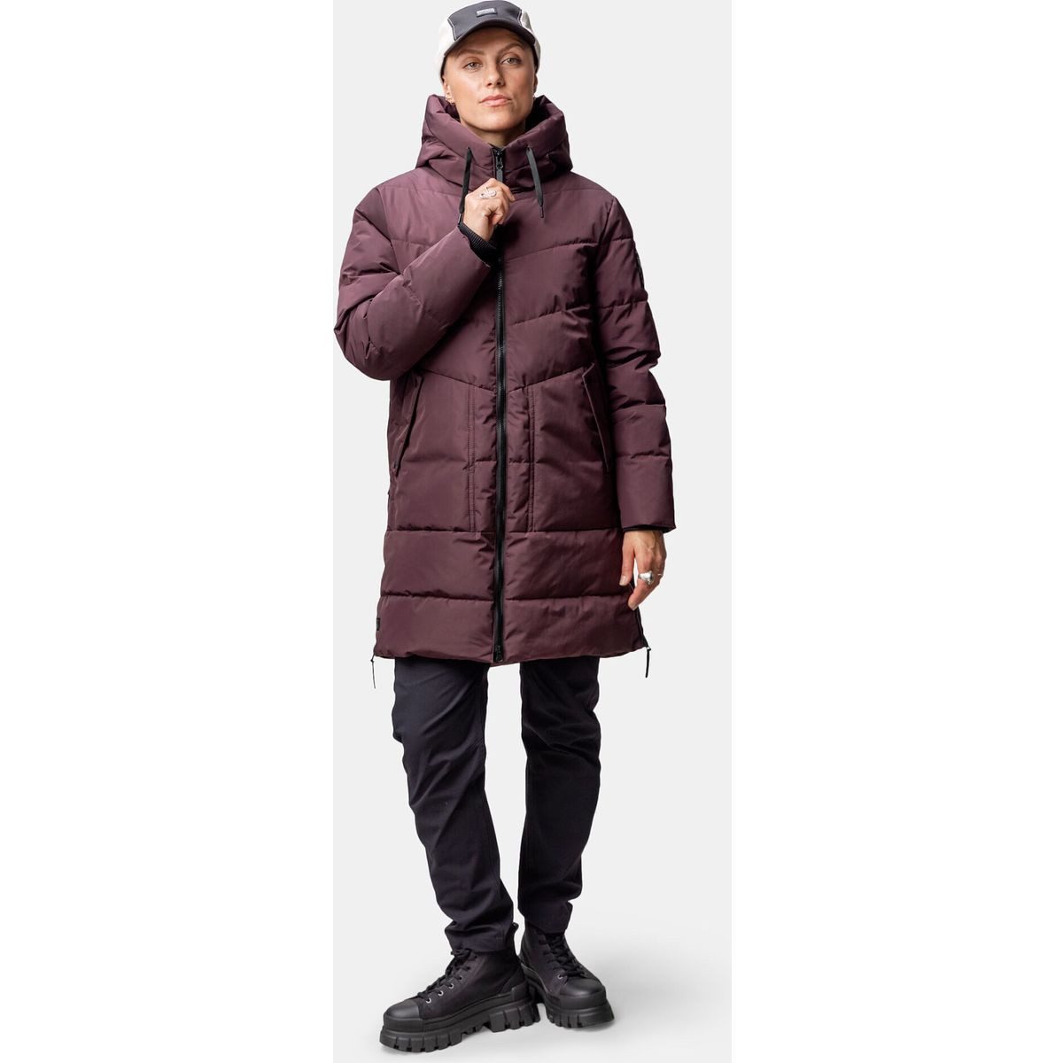 HALTI Outdoorjacke Linjat Women's Parka Jacket Stilvolle, wetterfeste Damen Parka Jacke mit recyceltem Material