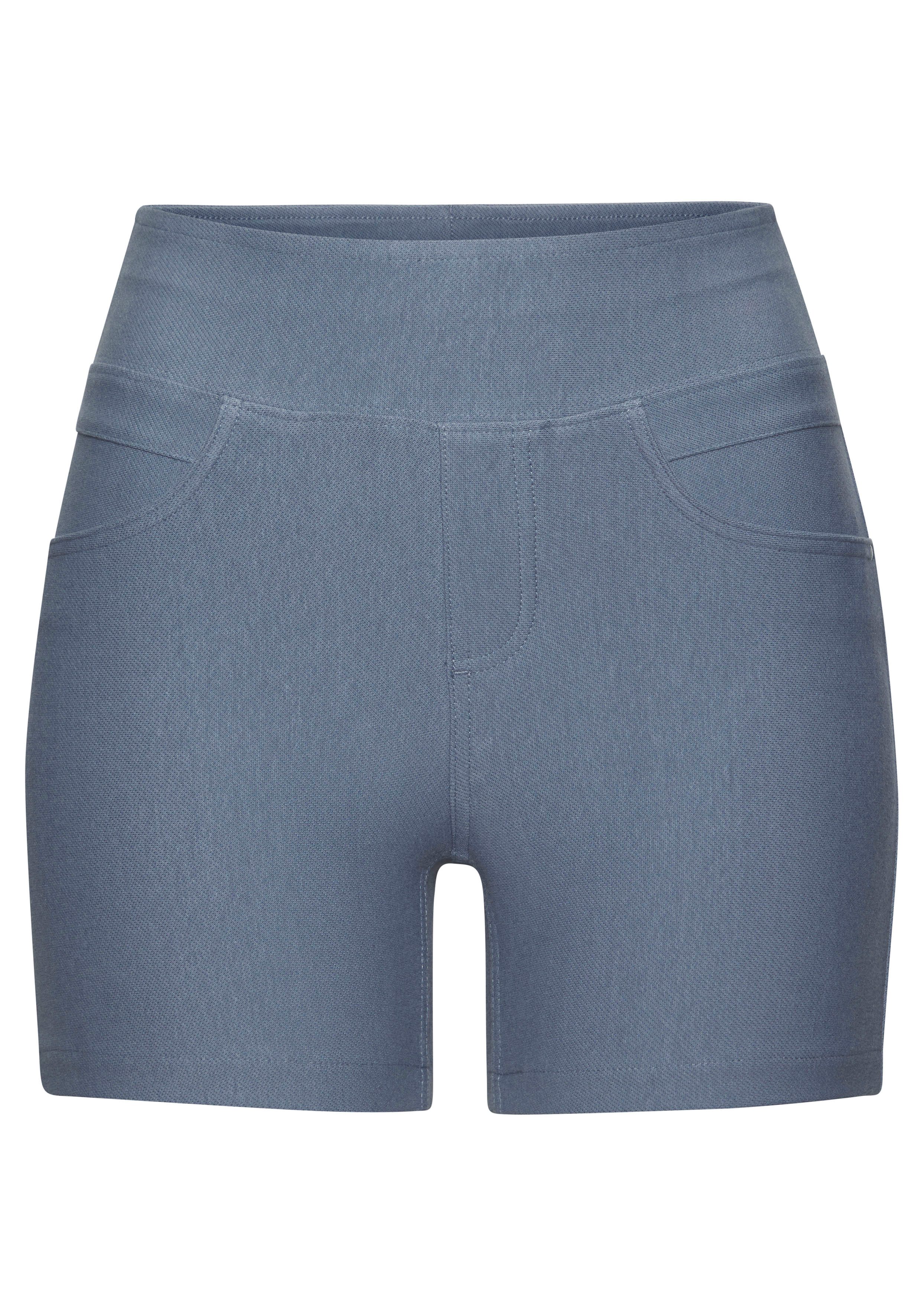 H.I.S Shorts im Schlupfhosen Style. € 24,99