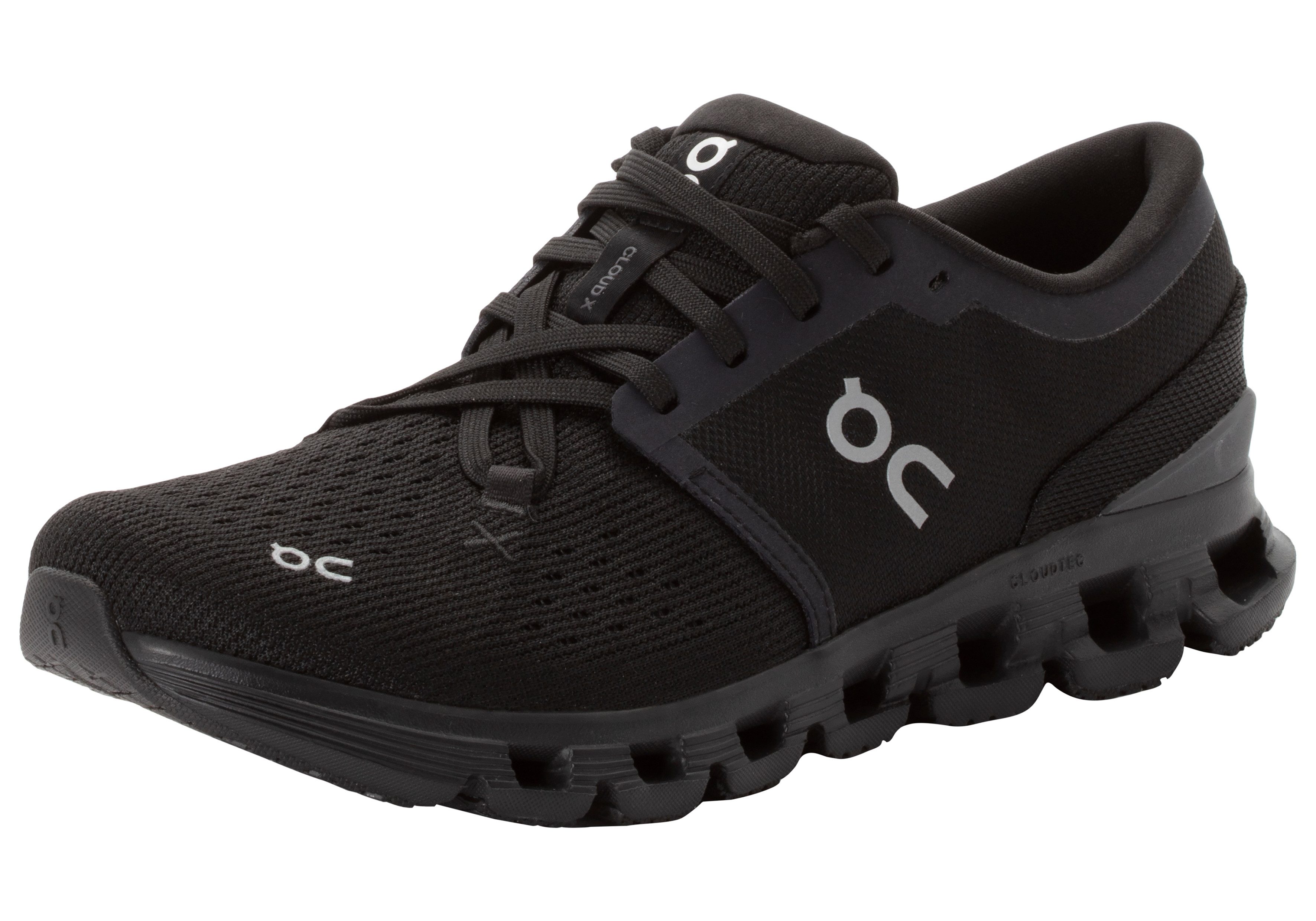 Cloud X 4 Sneaker