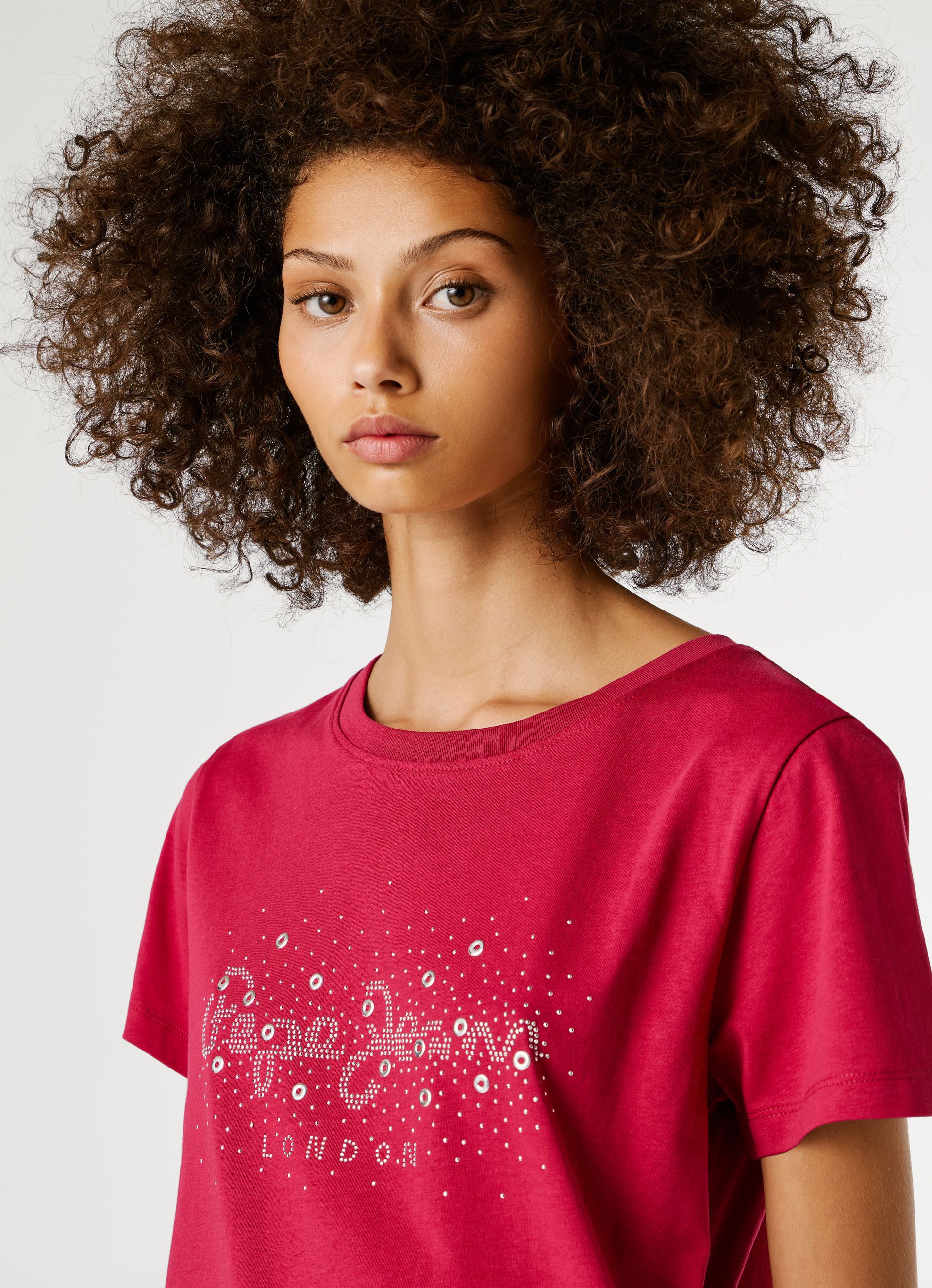Pepe Jeans T-Shirt BRADY mit Rundhals, Nietenapplikation – Bild 4 von 5