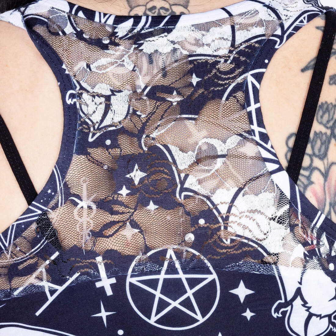 Heartless Tanktop Conjure Lace Panel Vest Gothic Okkult Fledermaus