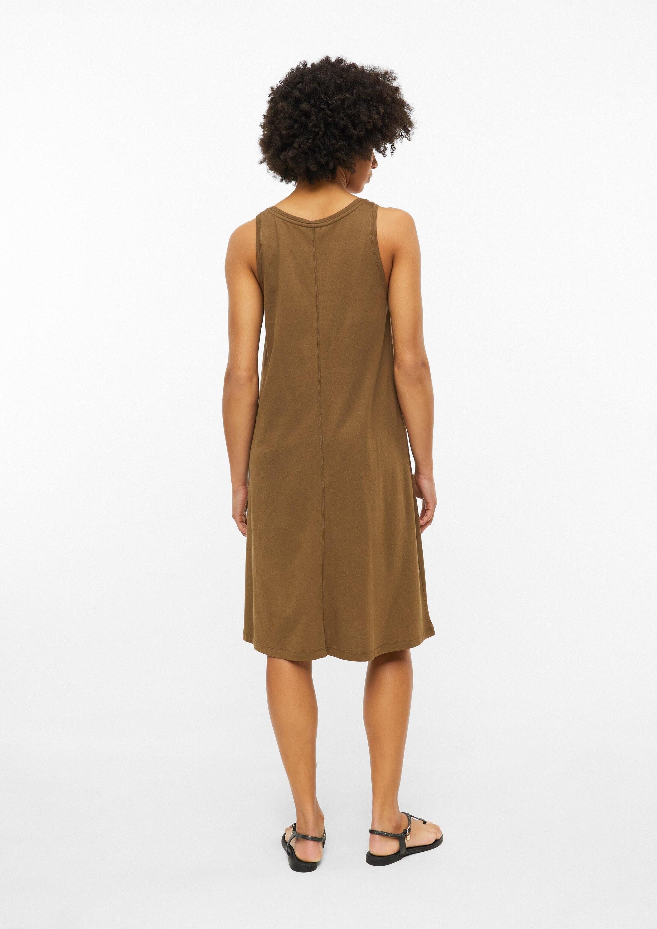 s.Oliver Midikleid Kleid Ausgestelltes Jersey-Kleid
