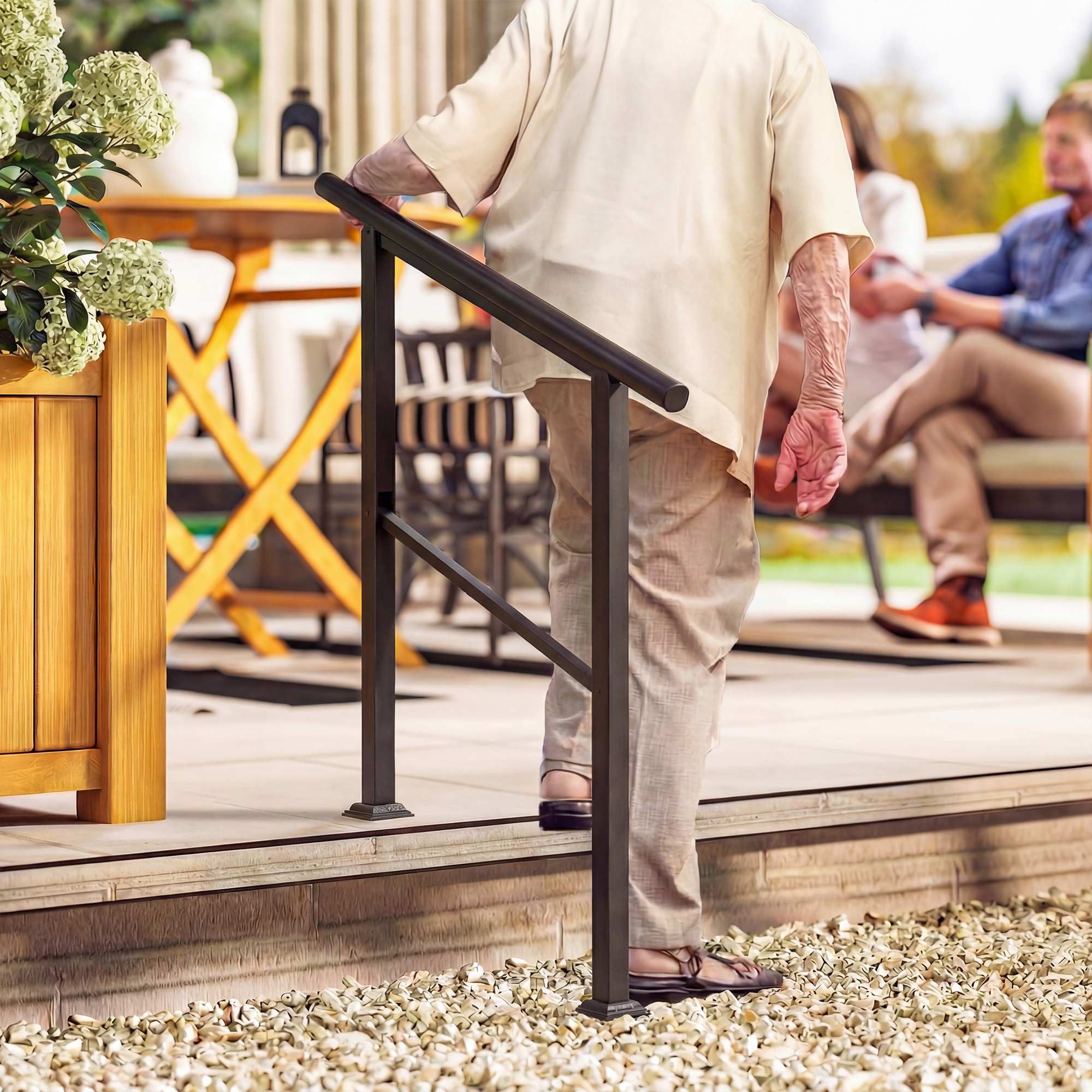 Outsunny Treppengeländer für 2-3 Stufen, 95 cm Länge, 102 cm Höhe, mit 2 Pfosten, Winkelverstellbar Handlauf, 1-tlg., Eingangsgeländer, für Treppen, Brüstung, Balkon Schwarz